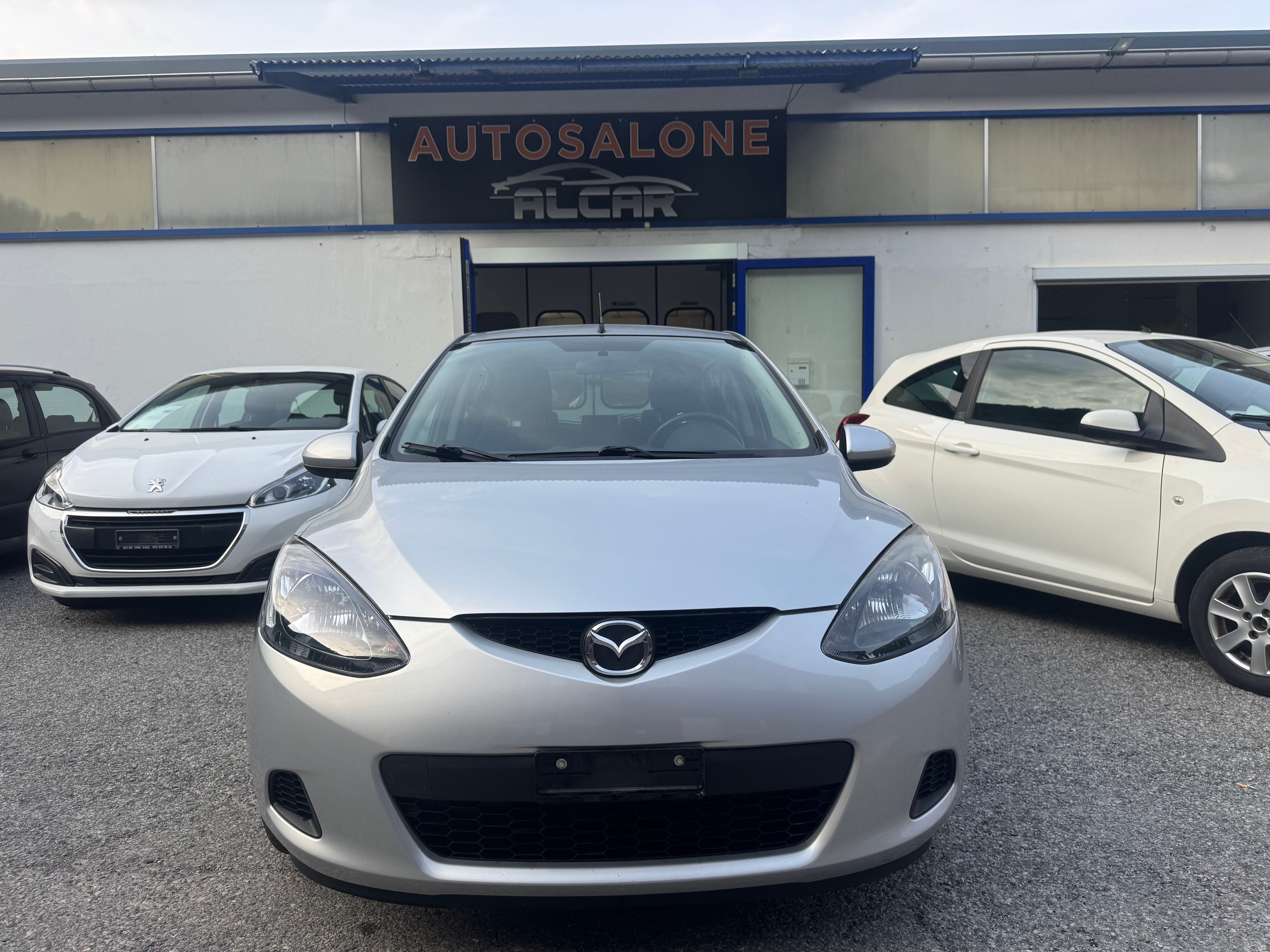 Car photo