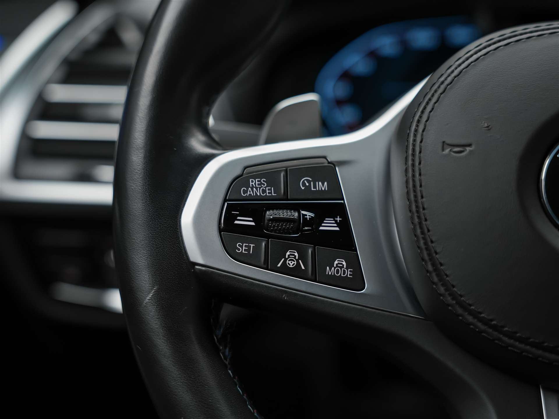 BMW X3 xDrive M40d *Driving Assistant Professional*360° Kamera*Laserlicht-image-26