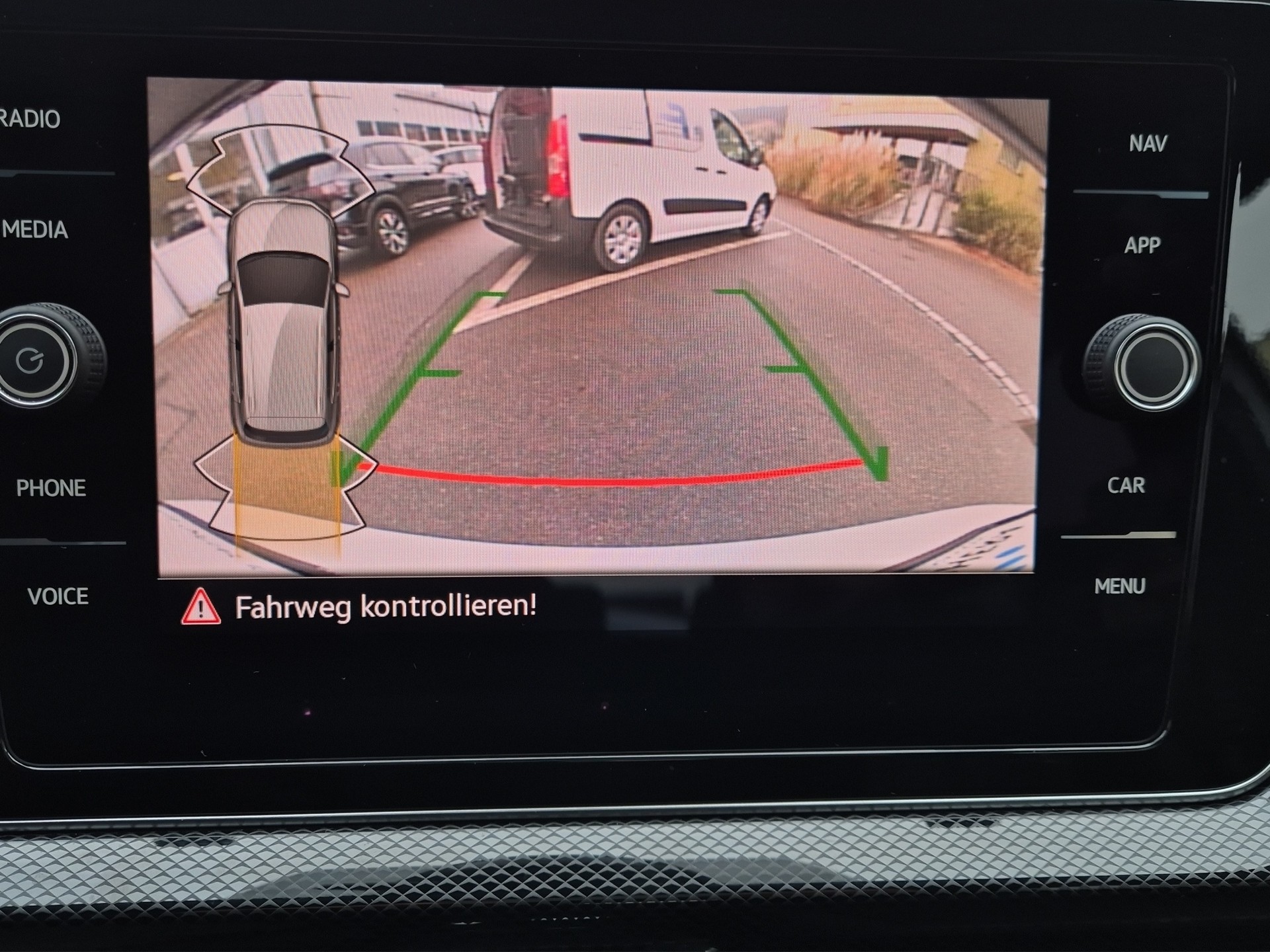 VW T-Cross 1.5 TSI EVO ACT R-Line DSG-image-16