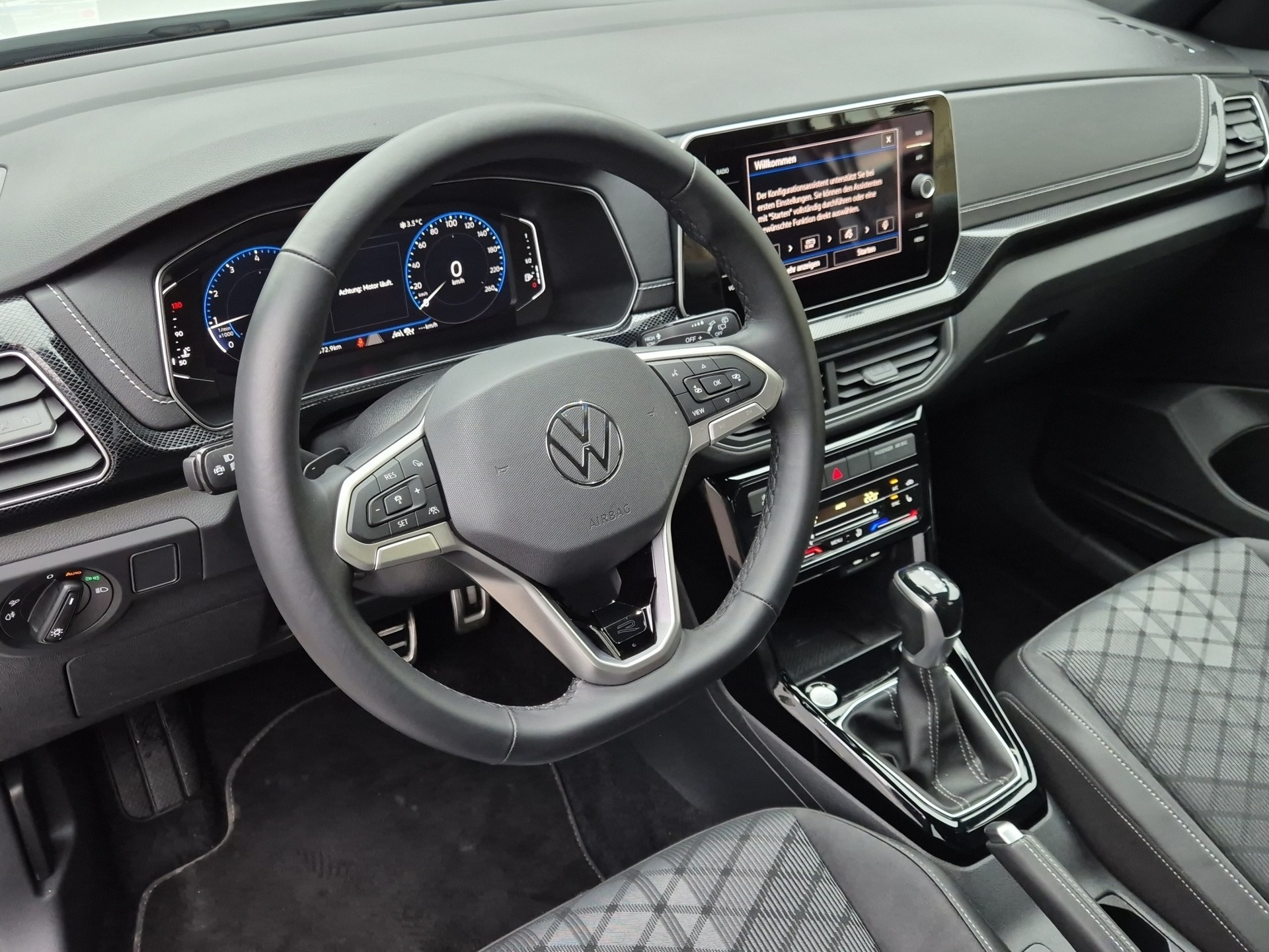 VW T-Cross 1.5 TSI EVO ACT R-Line DSG-image-9