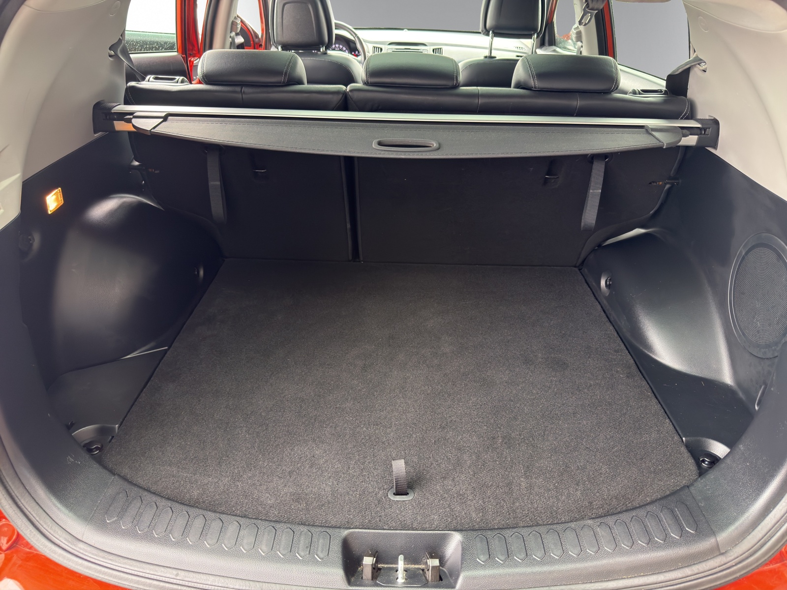 KIA Sportage 2.0 Style-image-10