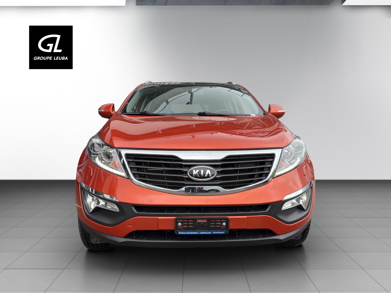 KIA Sportage 2.0 Style-image-2