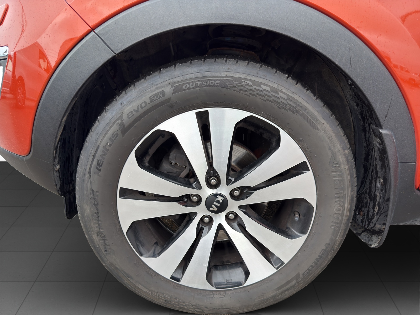 KIA Sportage 2.0 Style-image-5
