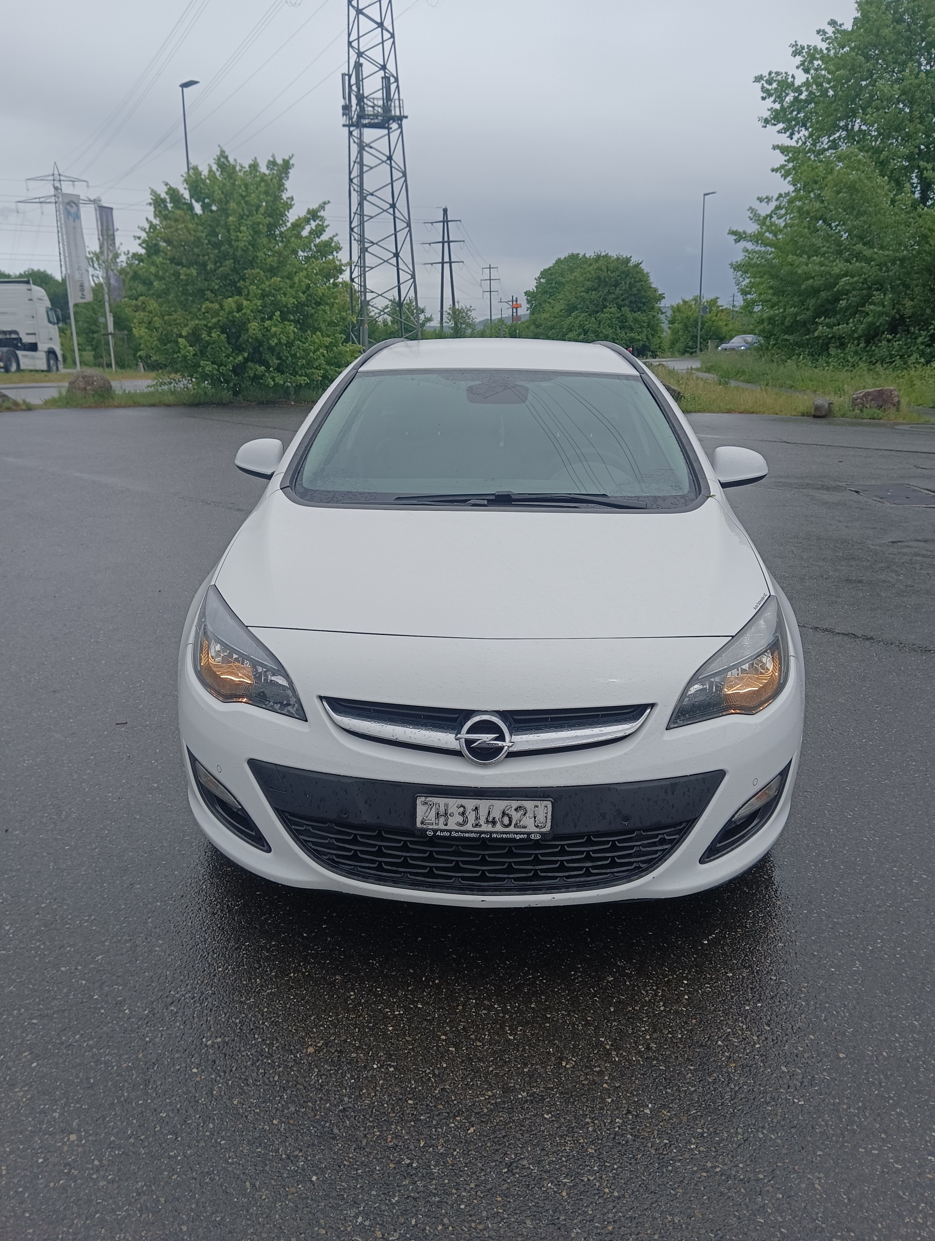 OPEL Astra SportsTourer 1.4i 16V Turbo Sport Automatic