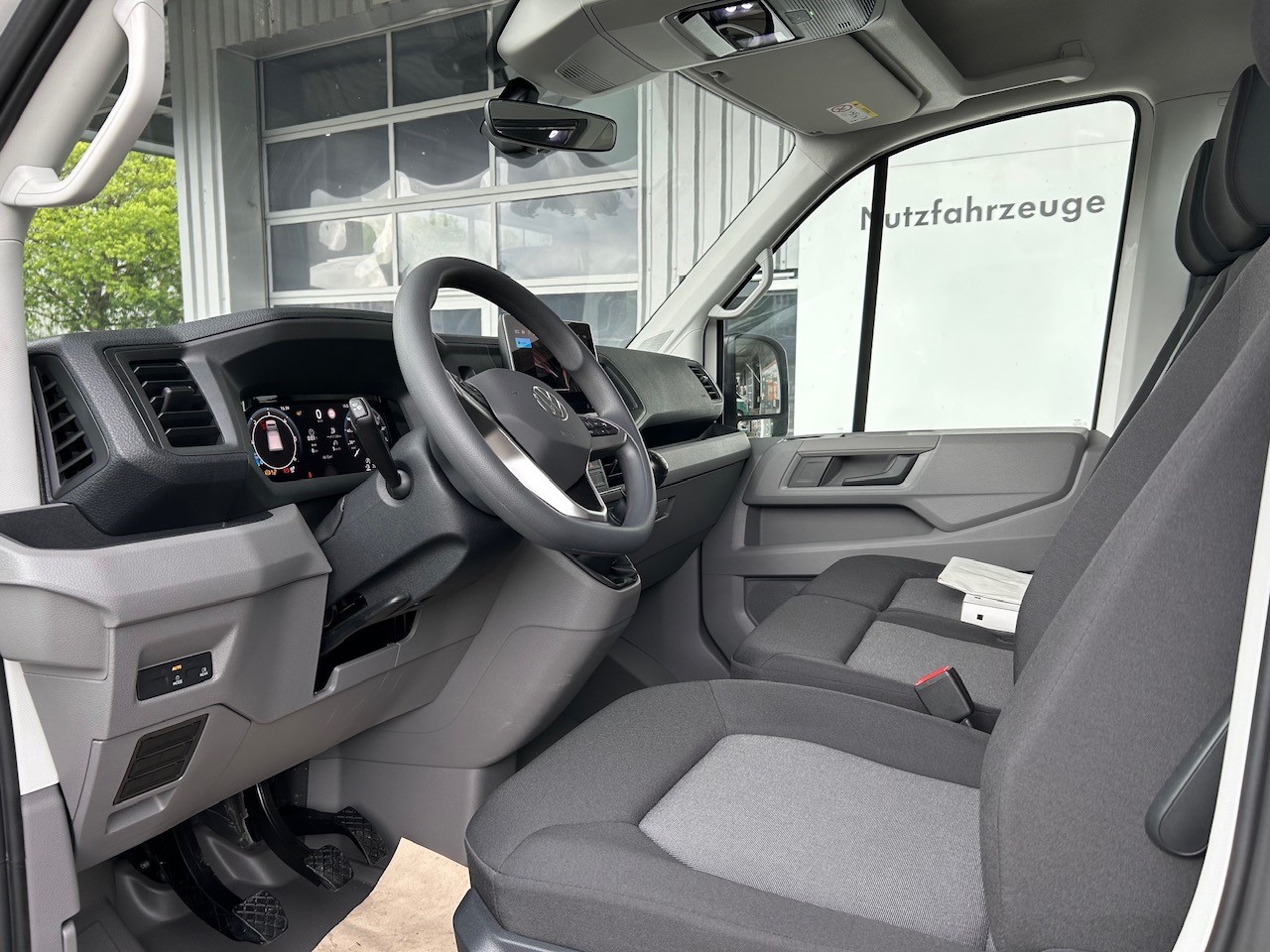 VW Crafter 35 2.0 BiTDI L3-showroom-element-2