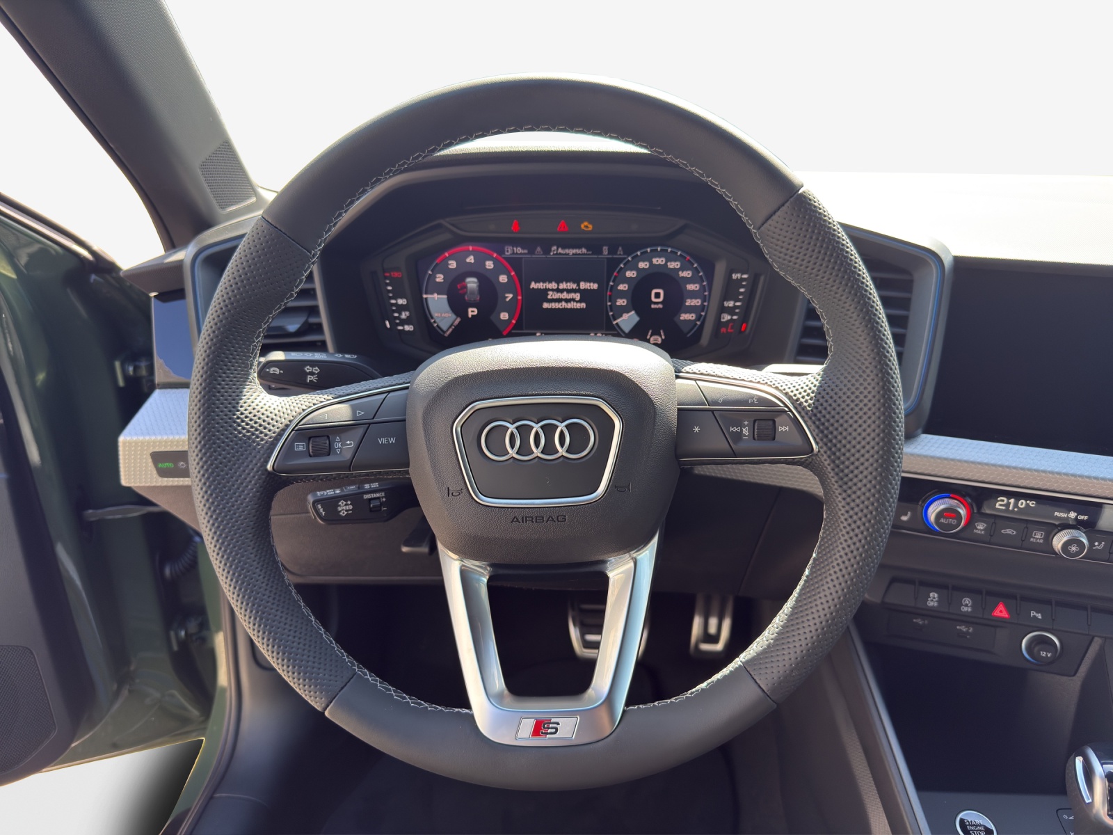 AUDI A1 Sportback 30 TFSI S Line S-tronic-image-9