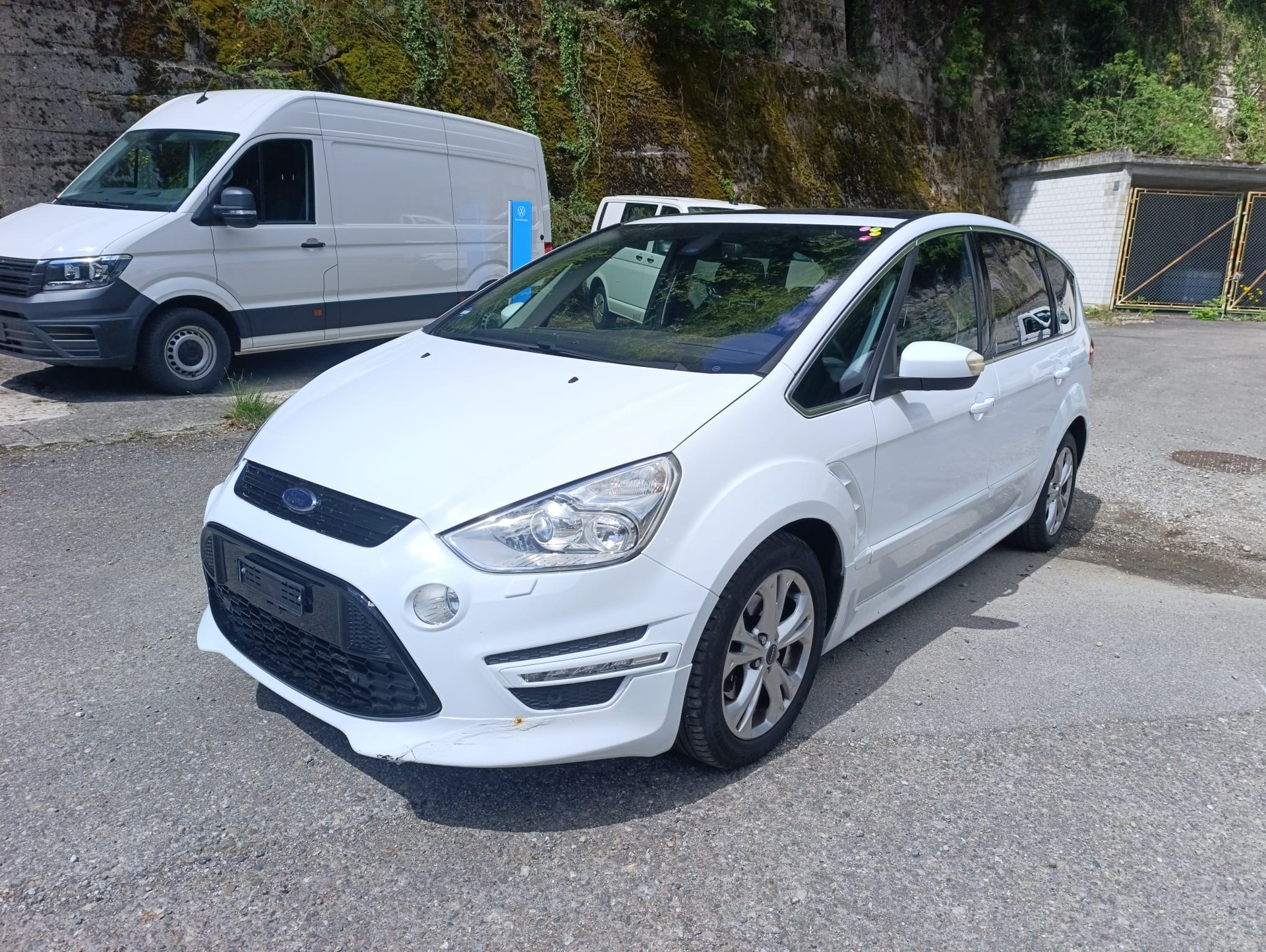 FORD S-Max 2.0 SCTi Titanium PowerShift-showroom-element-1