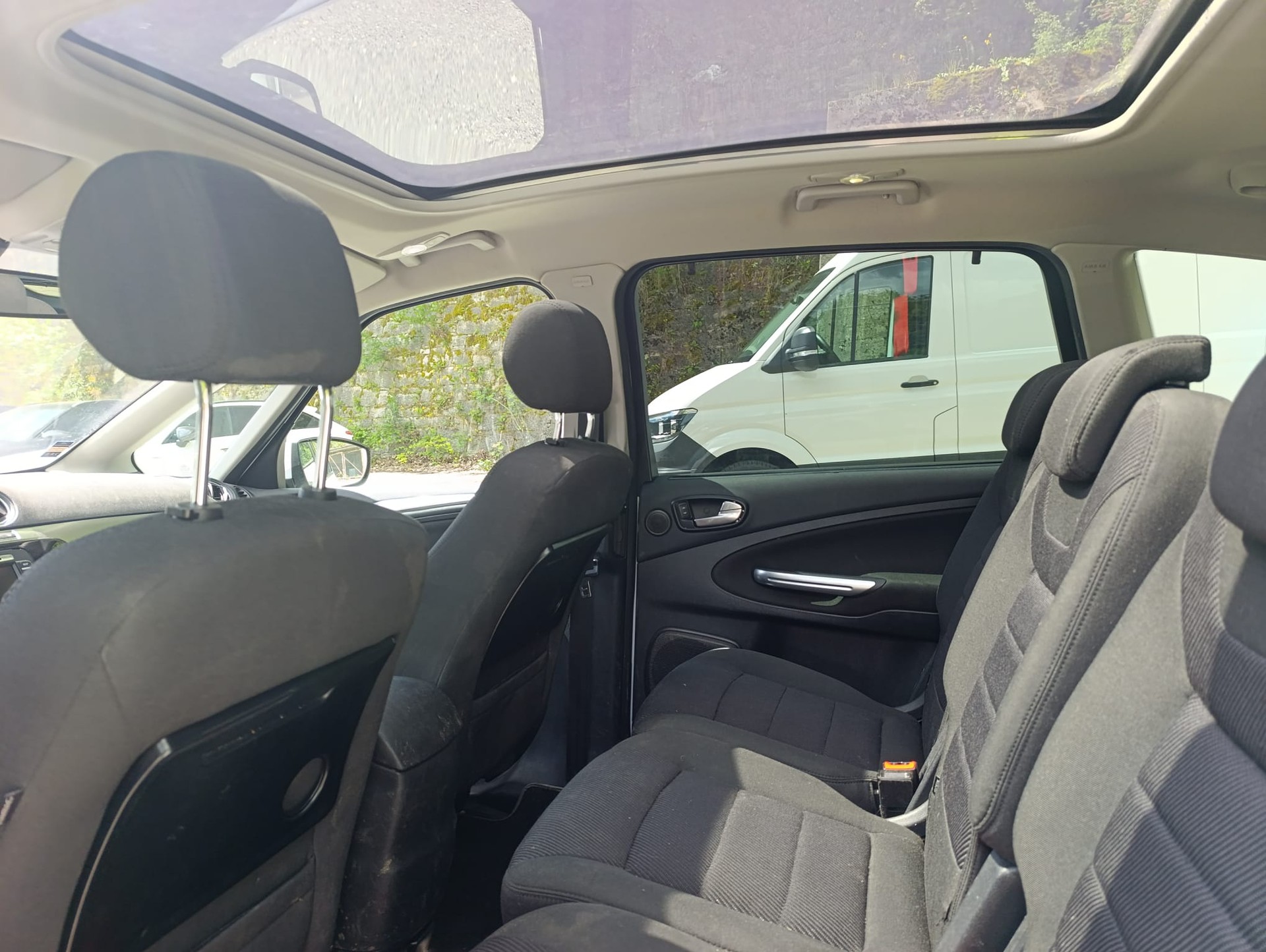 FORD S-Max 2.0 SCTi Titanium PowerShift-image-6