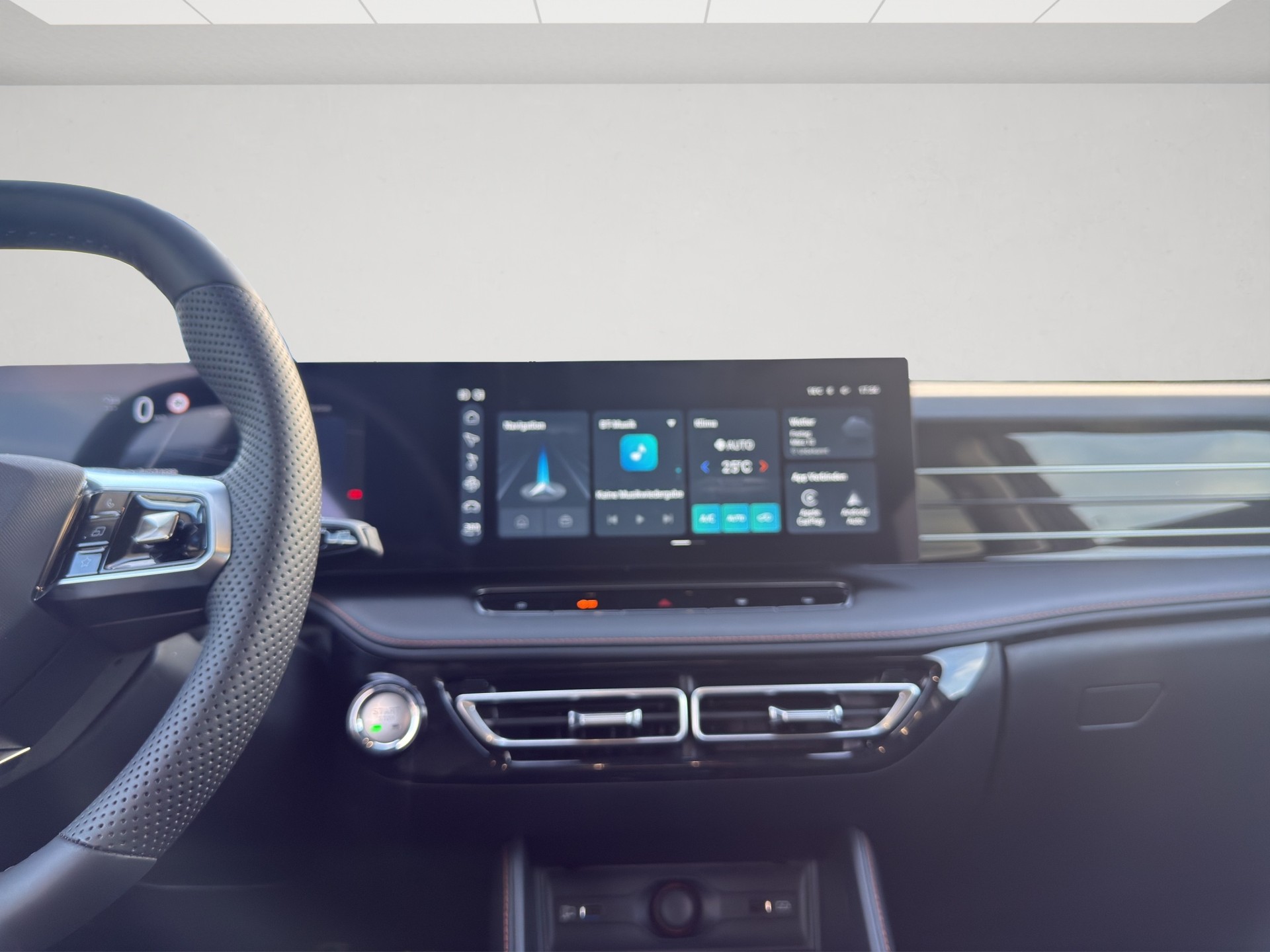 MG HS 1.5 T HEV Luxury-image-19