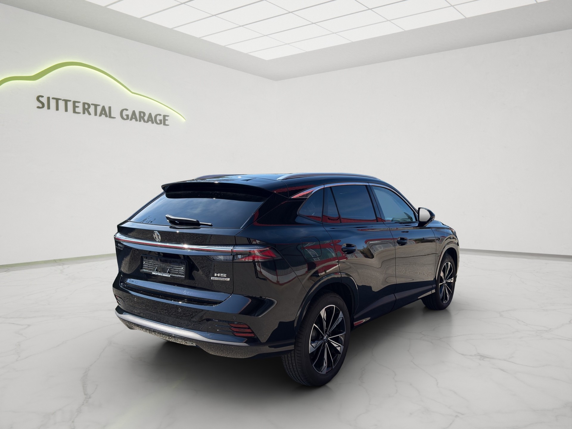 MG HS 1.5 T HEV Luxury-image-4