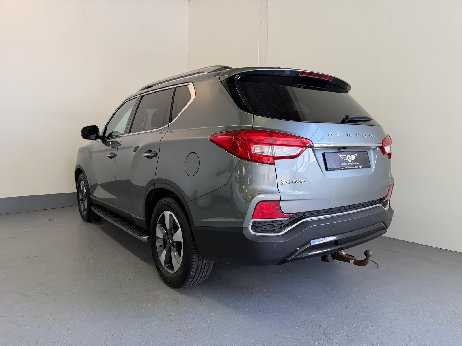 KGM-SsangYong Rexton RX220 e-XDi Sapphire 4WD-image-10