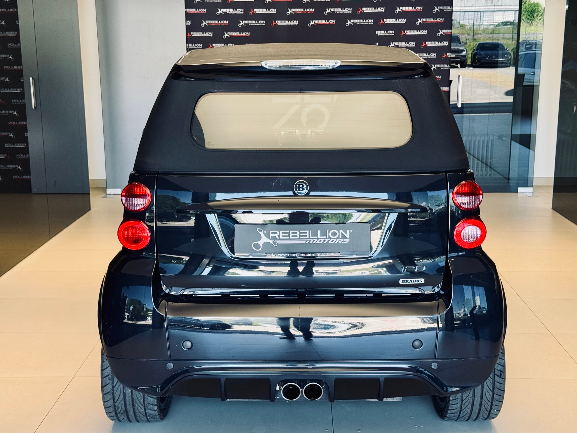 SMART fortwo Brabus softouch Cabriolet-image-4