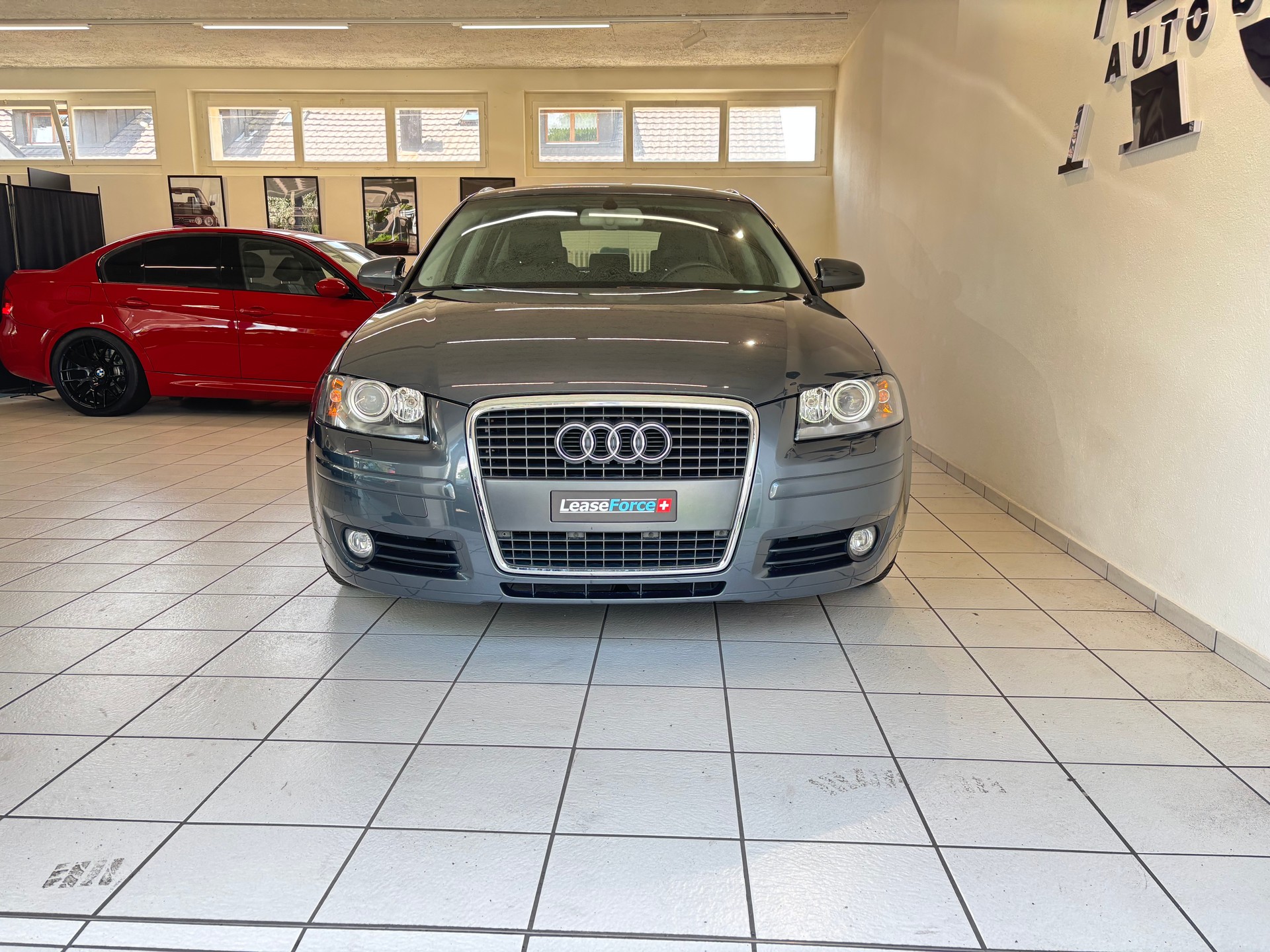 AUDI A3 1.8 Turbo FSI Attraction-image-3
