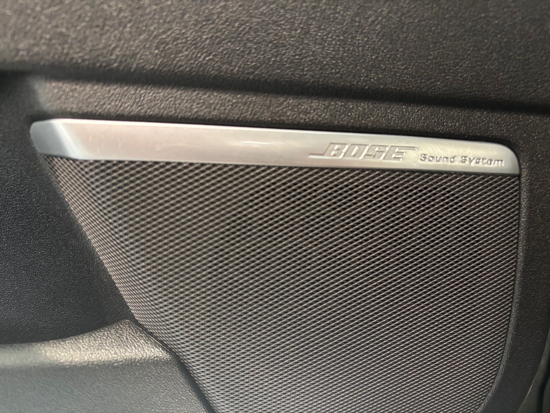 AUDI A3 1.8 Turbo FSI Attraction-image-12