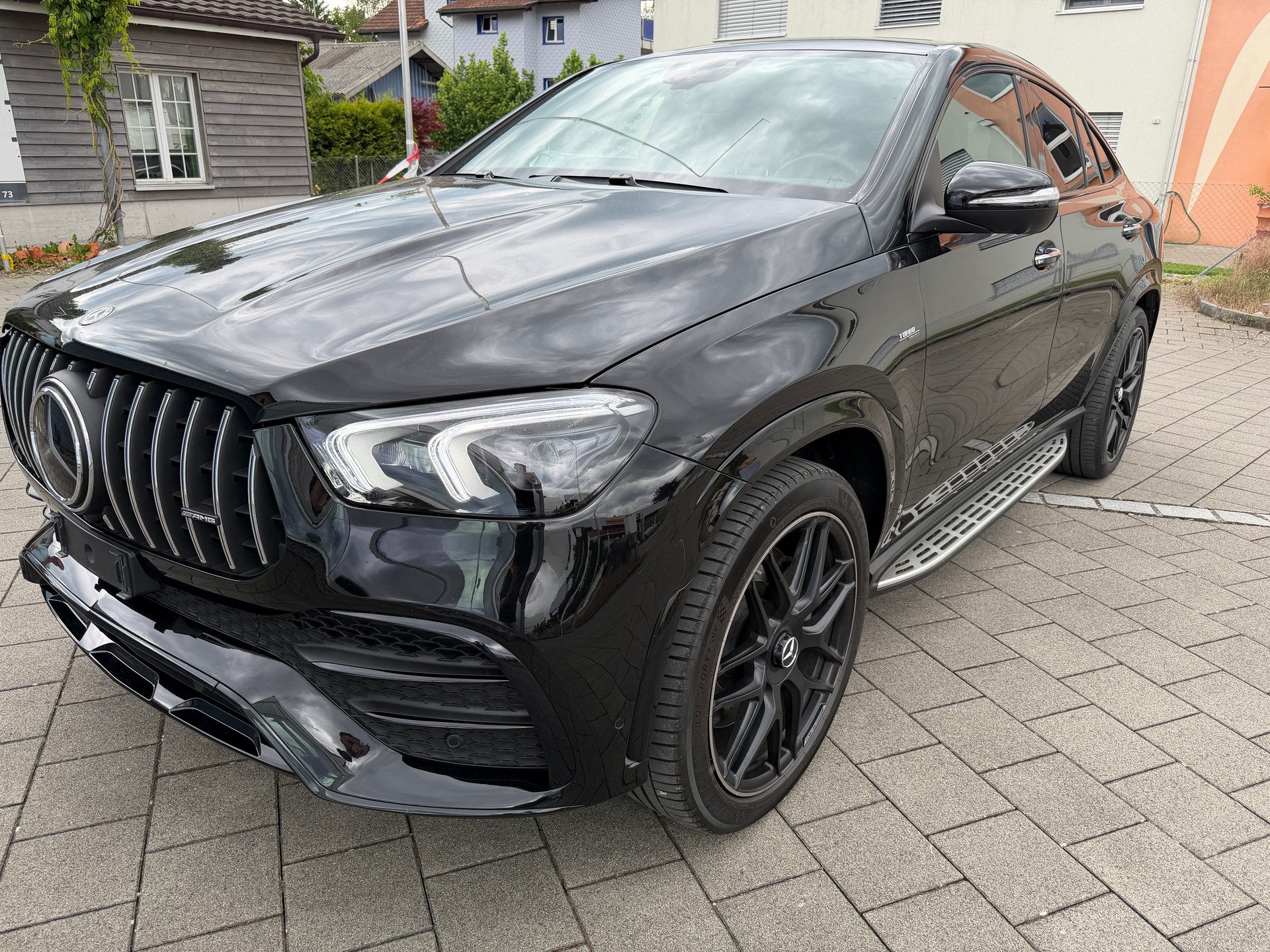MERCEDES-BENZ GLE Coupé 53 AMG Premium Plus 4Matic+ Speedshift-image-1