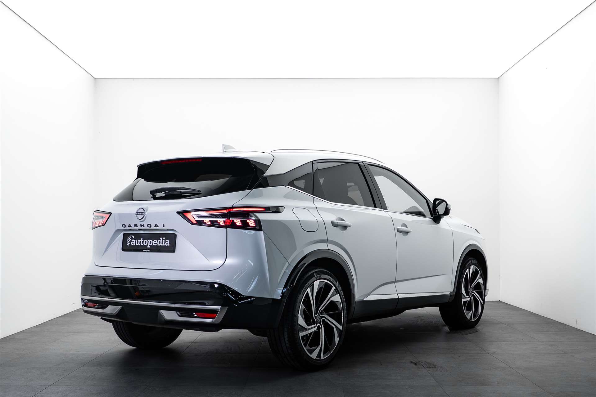 NISSAN Qashqai 1.3 DIG-T MHEV Tekna+ Xtronic-Automat-showroom-element-3