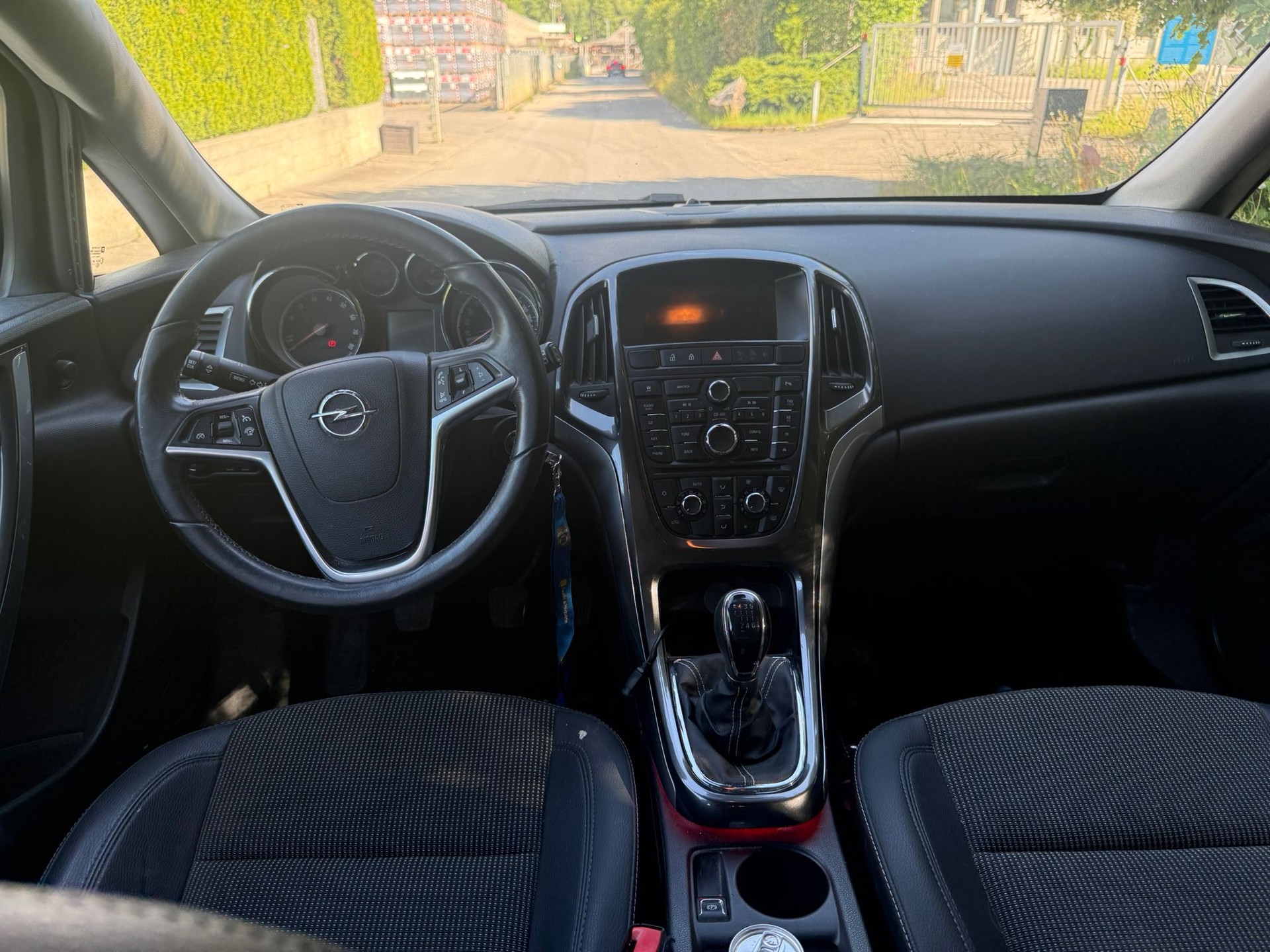 OPEL Astra SportsTourer 1.4i 16V Turbo Sport-image-7