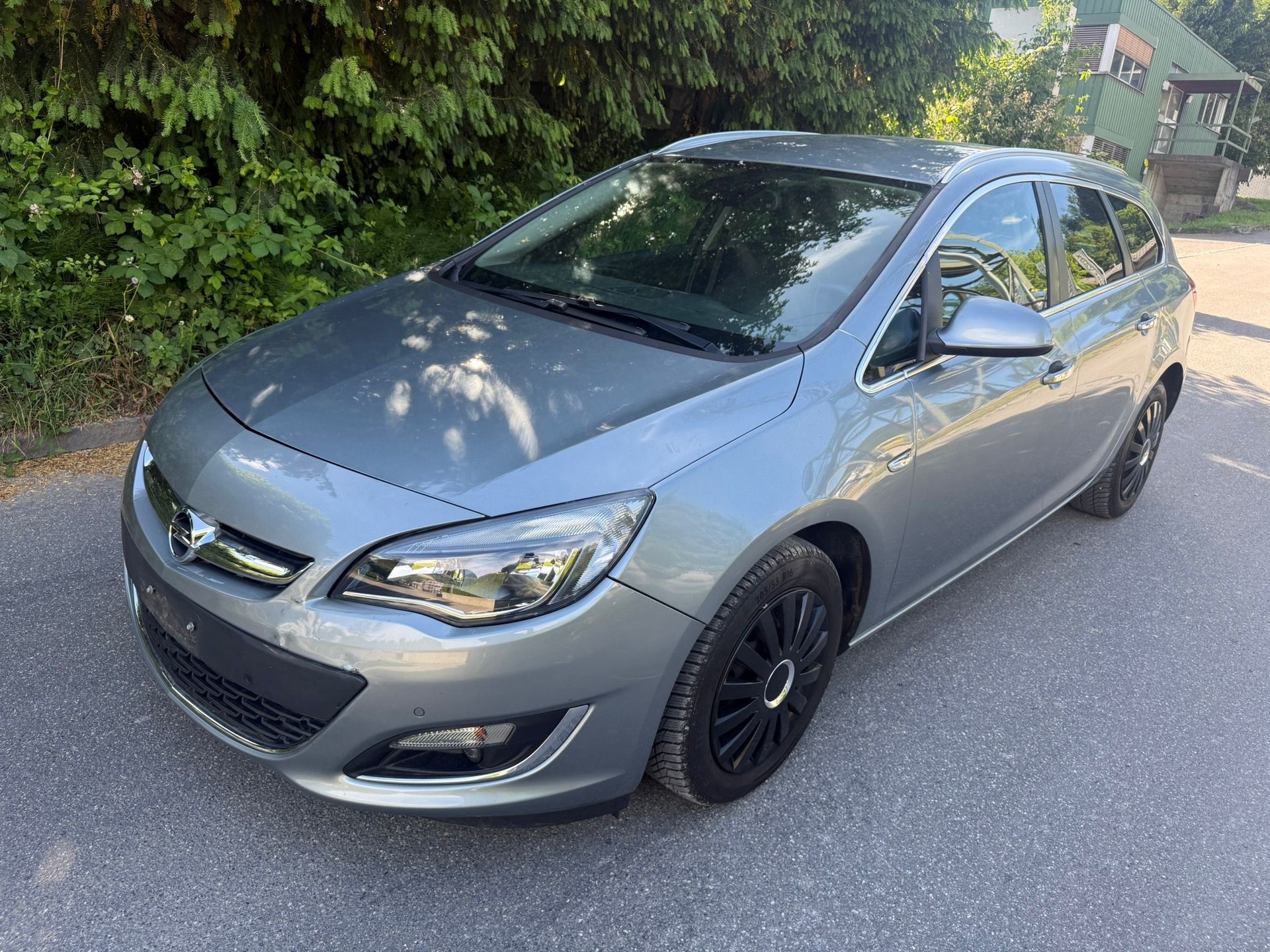 OPEL Astra SportsTourer 1.4i 16V Turbo Sport-image-1
