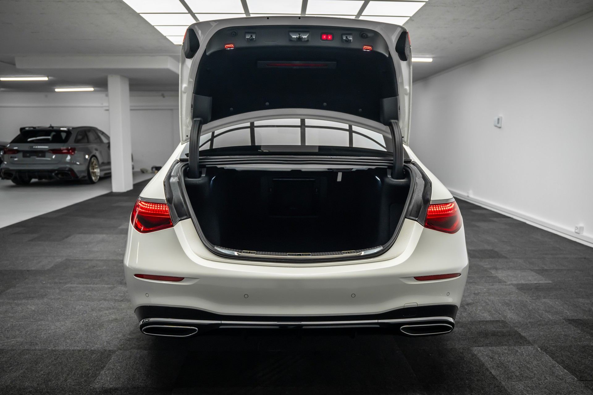 MERCEDES-BENZ * S 400 d L 4Matic AMG Line * CHAUFFEUR-PAKET * FOND ENTERTAINMENT * 22 ZOLL * LEASING AB 853.- *-image-8