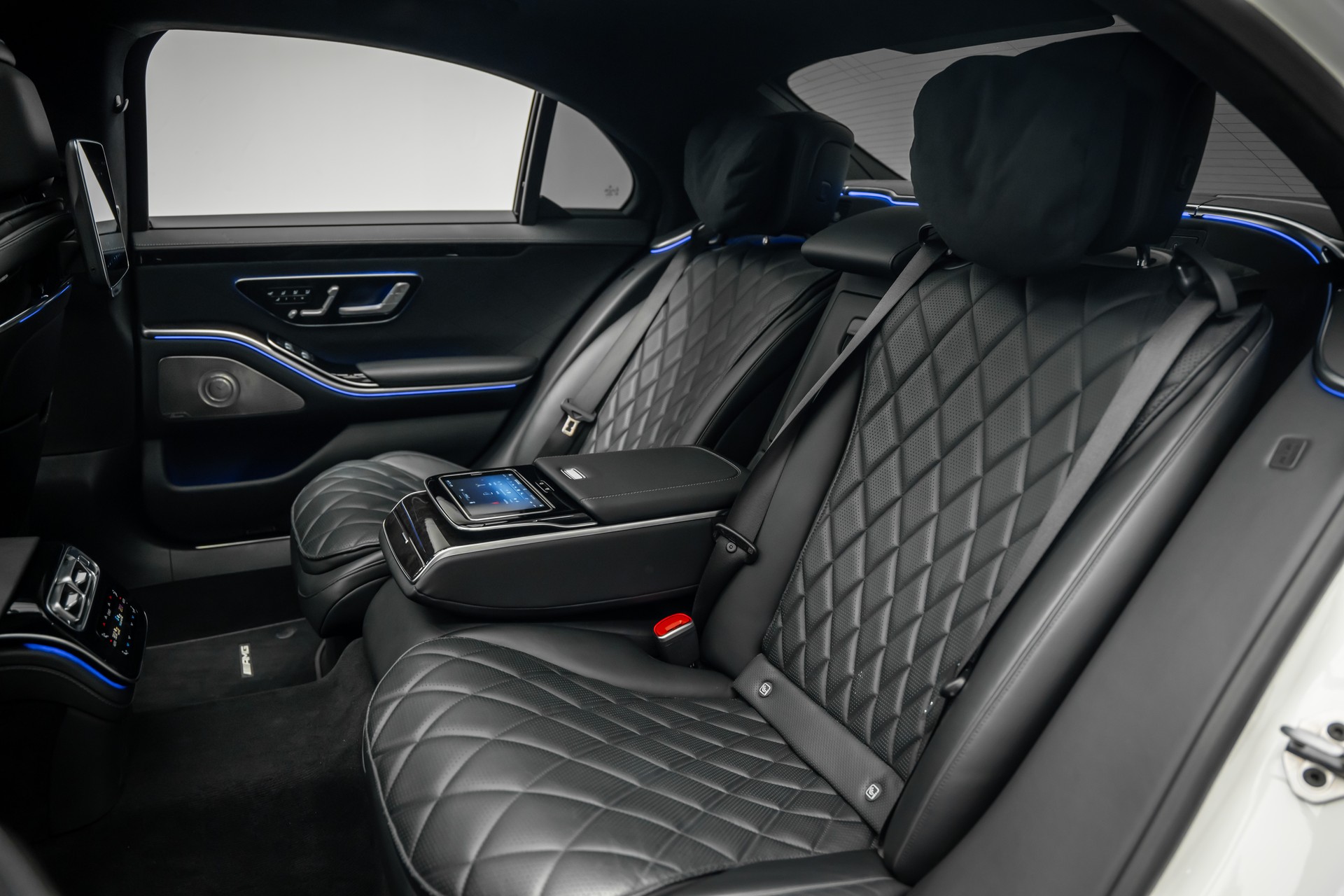 MERCEDES-BENZ * S 400 d L 4Matic AMG Line * CHAUFFEUR-PAKET * FOND ENTERTAINMENT * 22 ZOLL * LEASING AB 853.- *-image-14