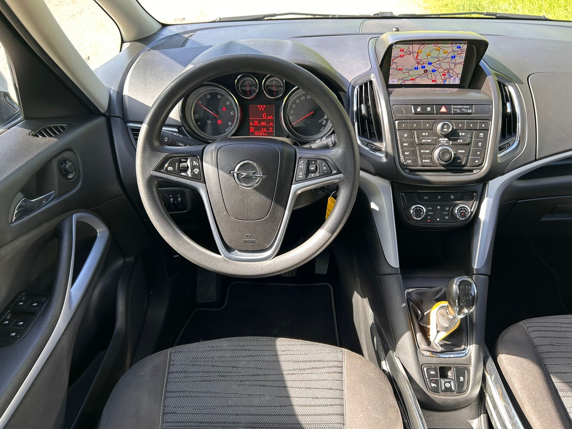 OPEL Zafira Tourer 1.6 CDTi Drive-image-21