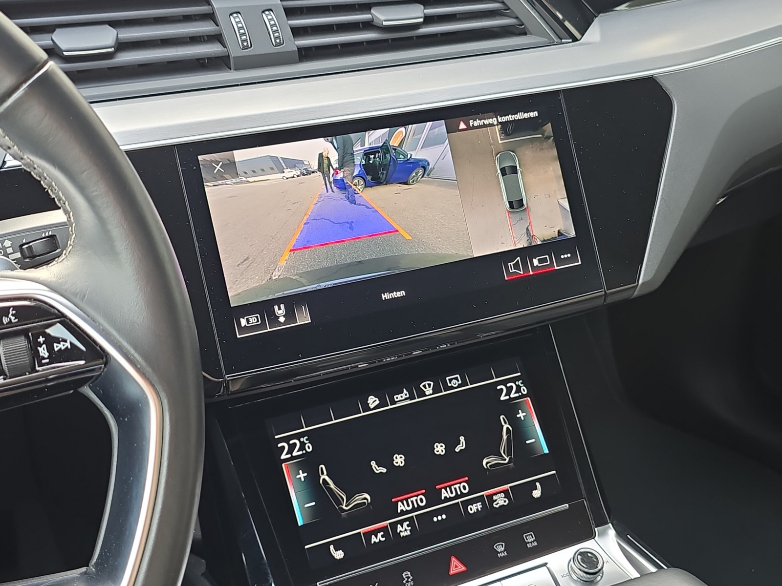AUDI e-tron 50 Sportback S Line quattro-image-14