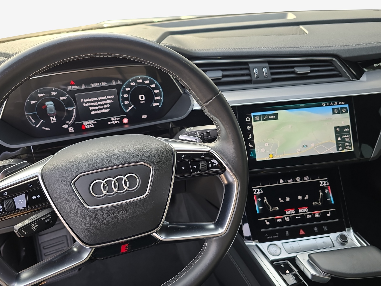 AUDI e-tron 50 Sportback S Line quattro-image-9