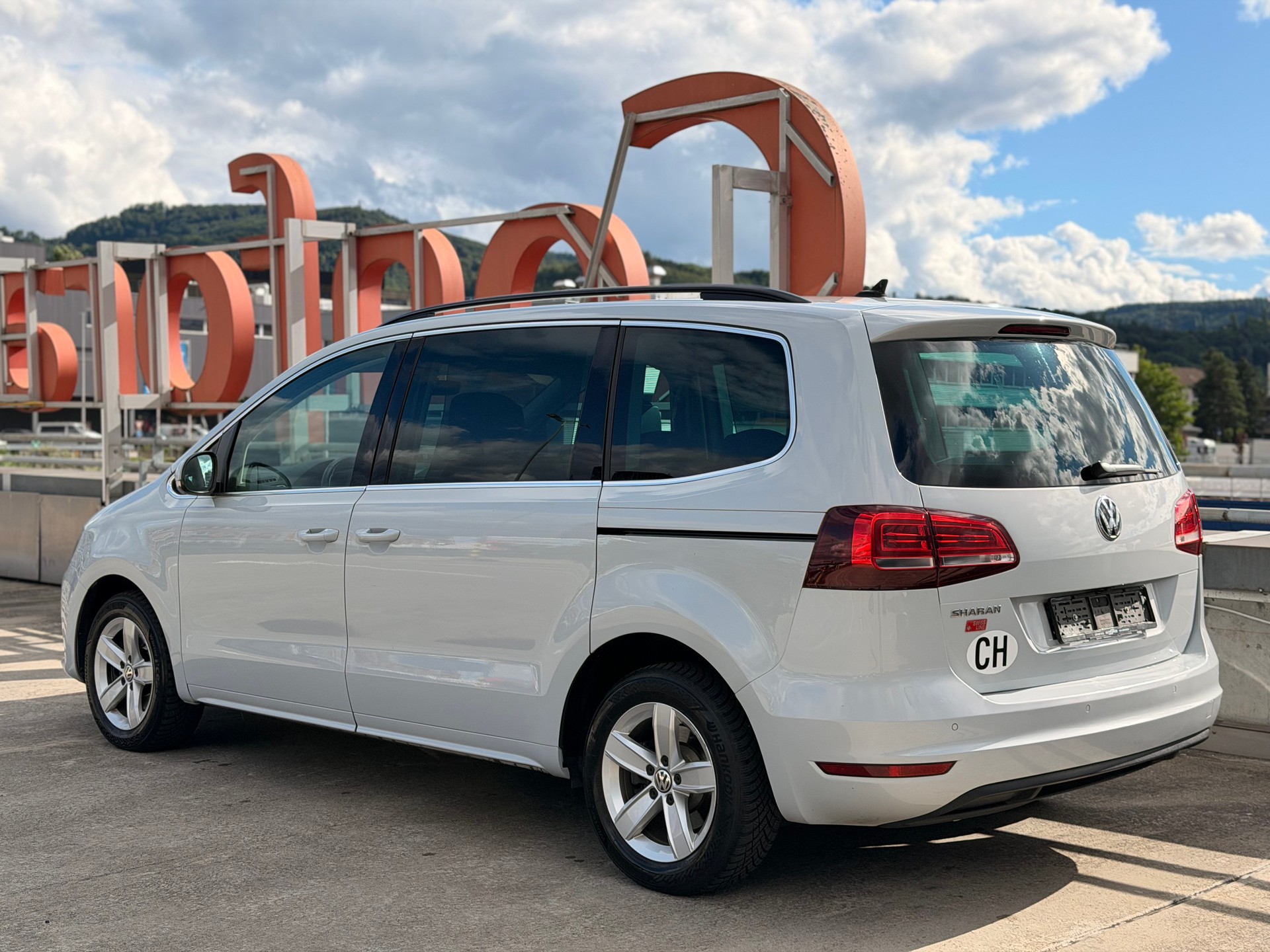 VW Sharan 2.0 TDI BMT Highline DSG 7Plätzer-image-6
