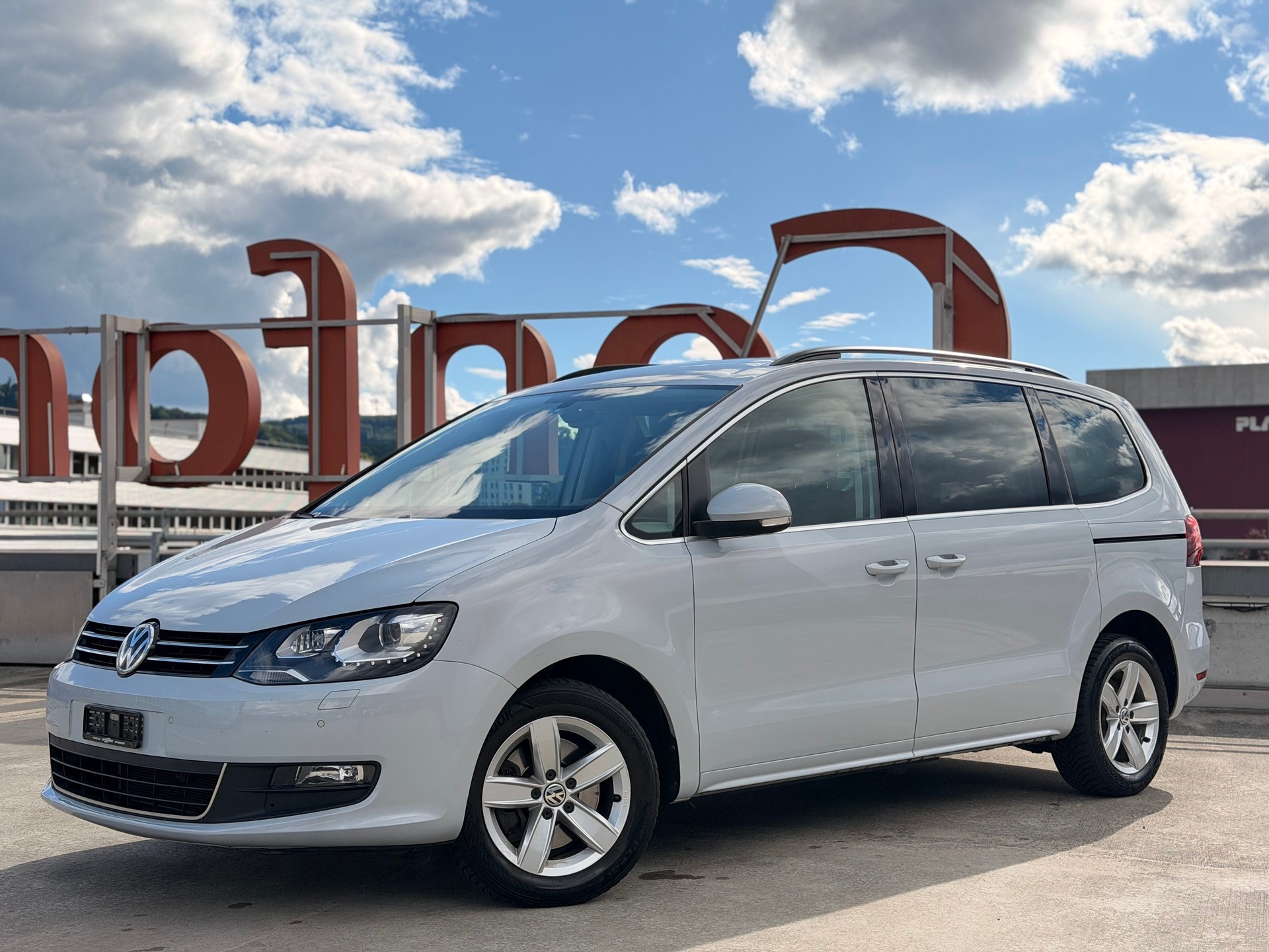 VW Sharan 2.0 TDI BMT Highline DSG 7Plätzer-image-0