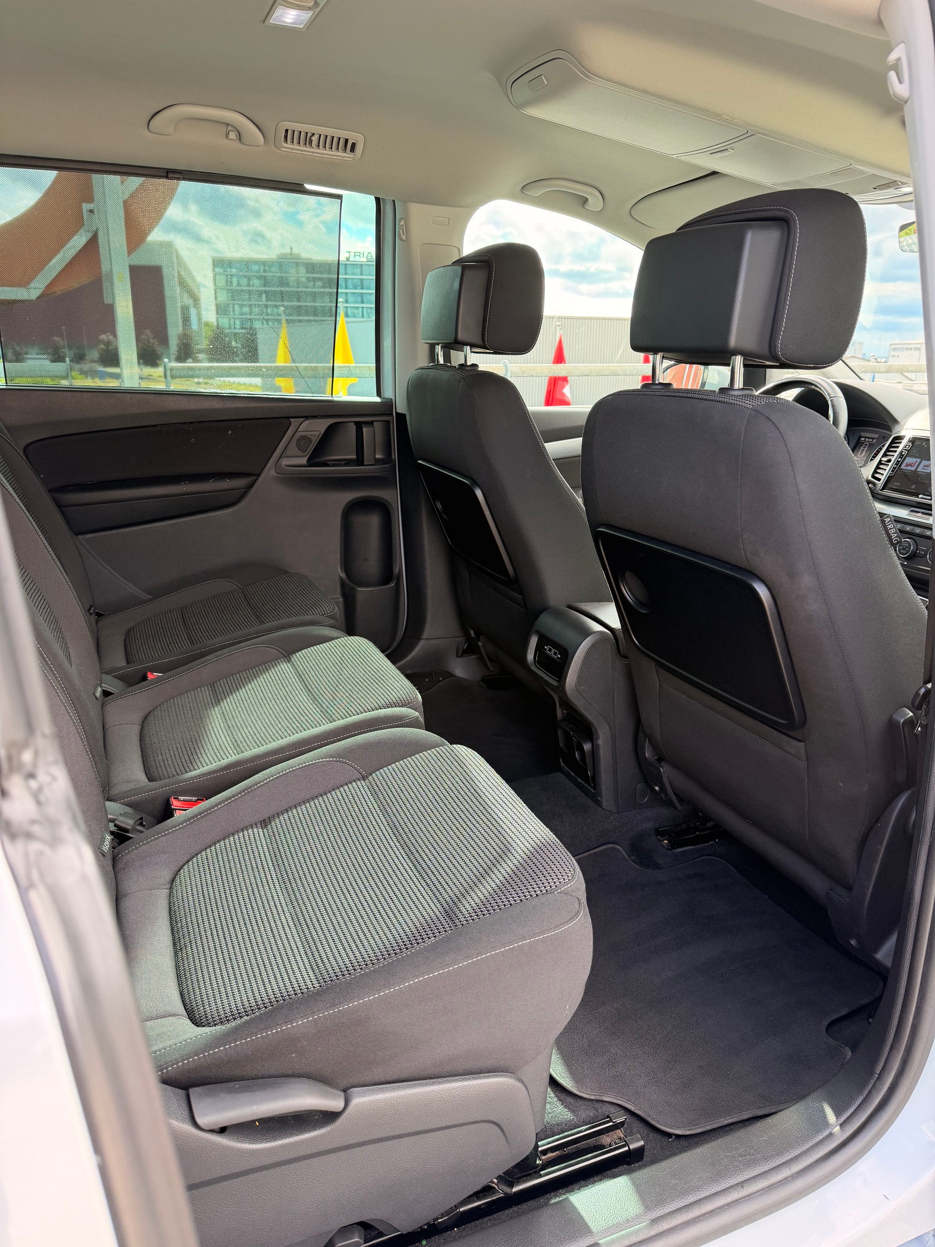 VW Sharan 2.0 TDI BMT Highline DSG 7Plätzer-image-11