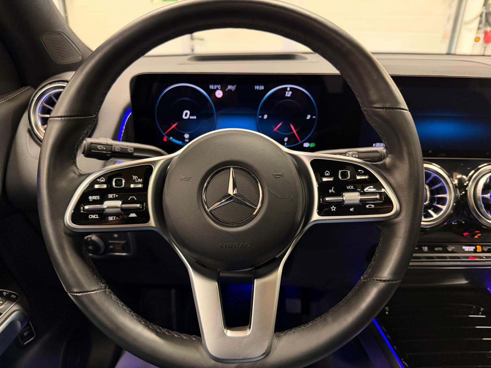 MERCEDES-BENZ GLB 220 d Progressive 4matic-image-20