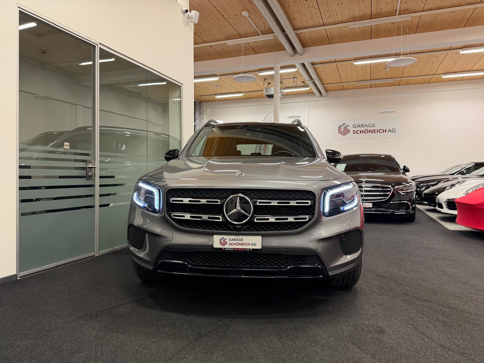 MERCEDES-BENZ GLB 220 d Progressive 4matic-image-1