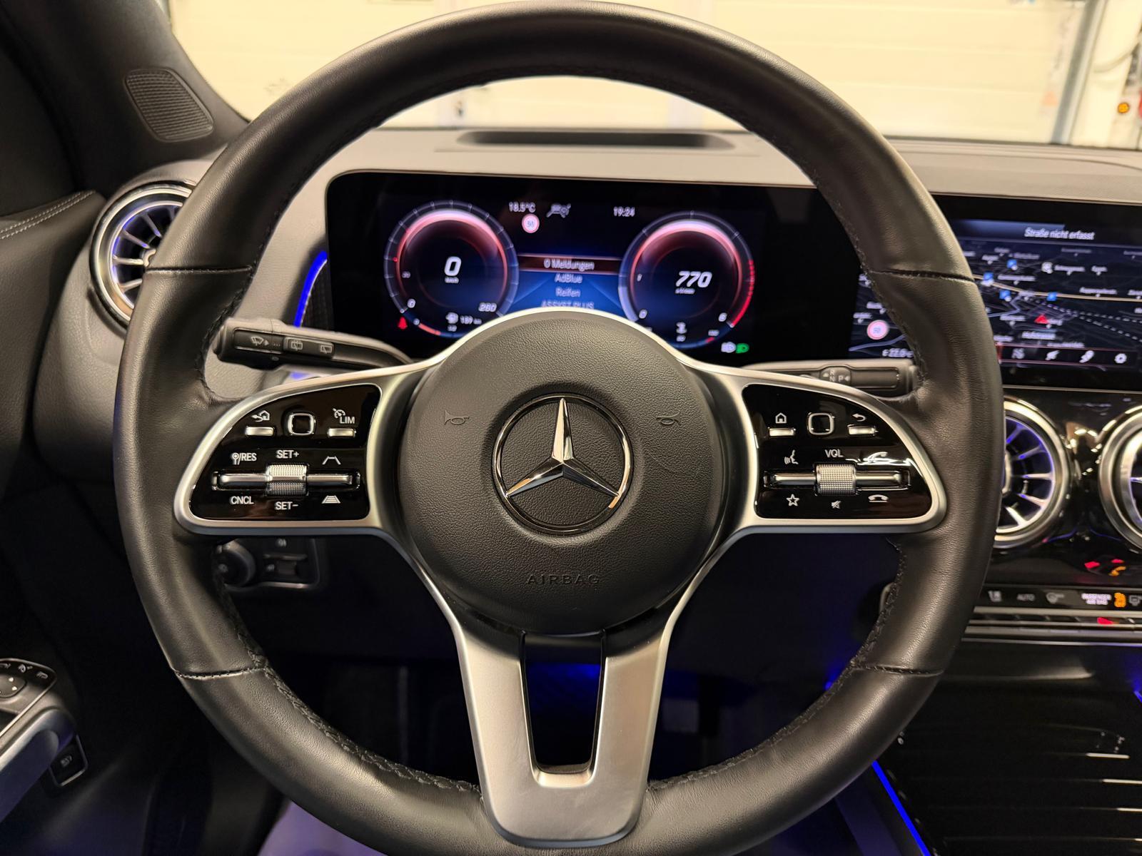 MERCEDES-BENZ GLB 220 d Progressive 4matic-image-19