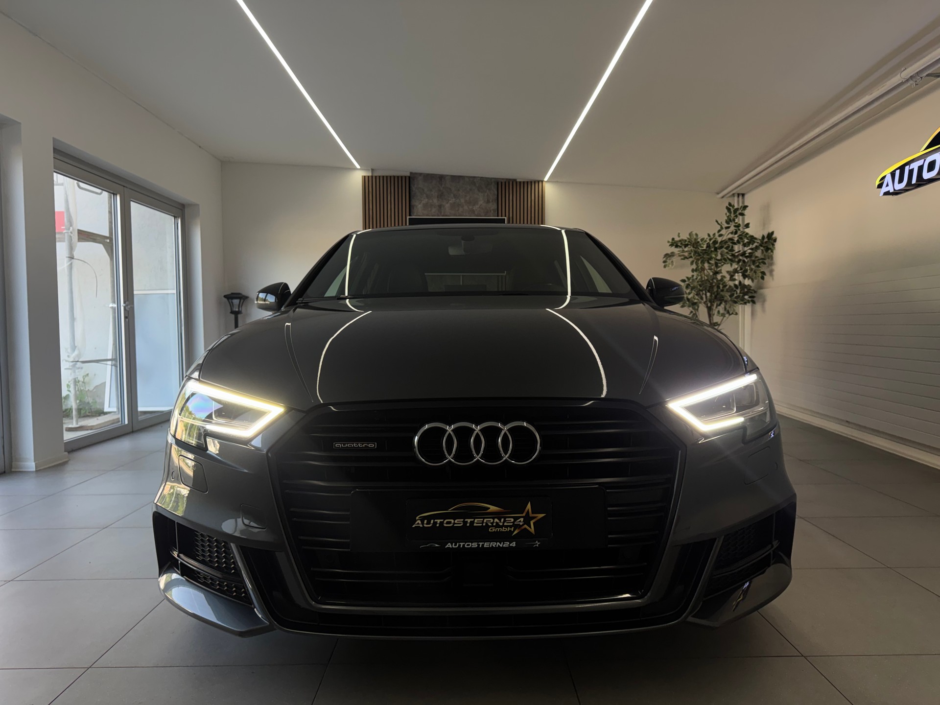 AUDI A3 *Sport*S line* 2.0 TFSI quattro S-tronic*CH-Fahrzeug*Frisch MFK*-image-2