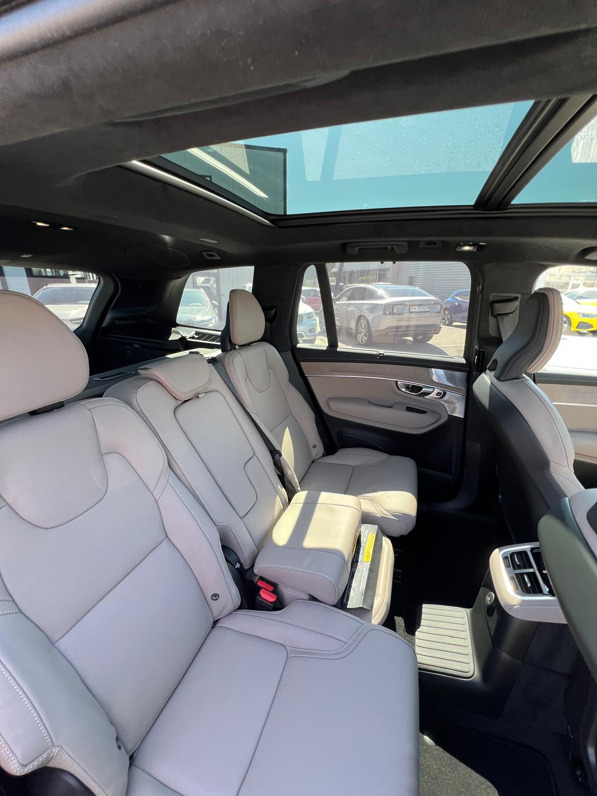 VOLVO XC90 2.0 T8 TE XCLUSIVE Edition Bright eAWD-image-17