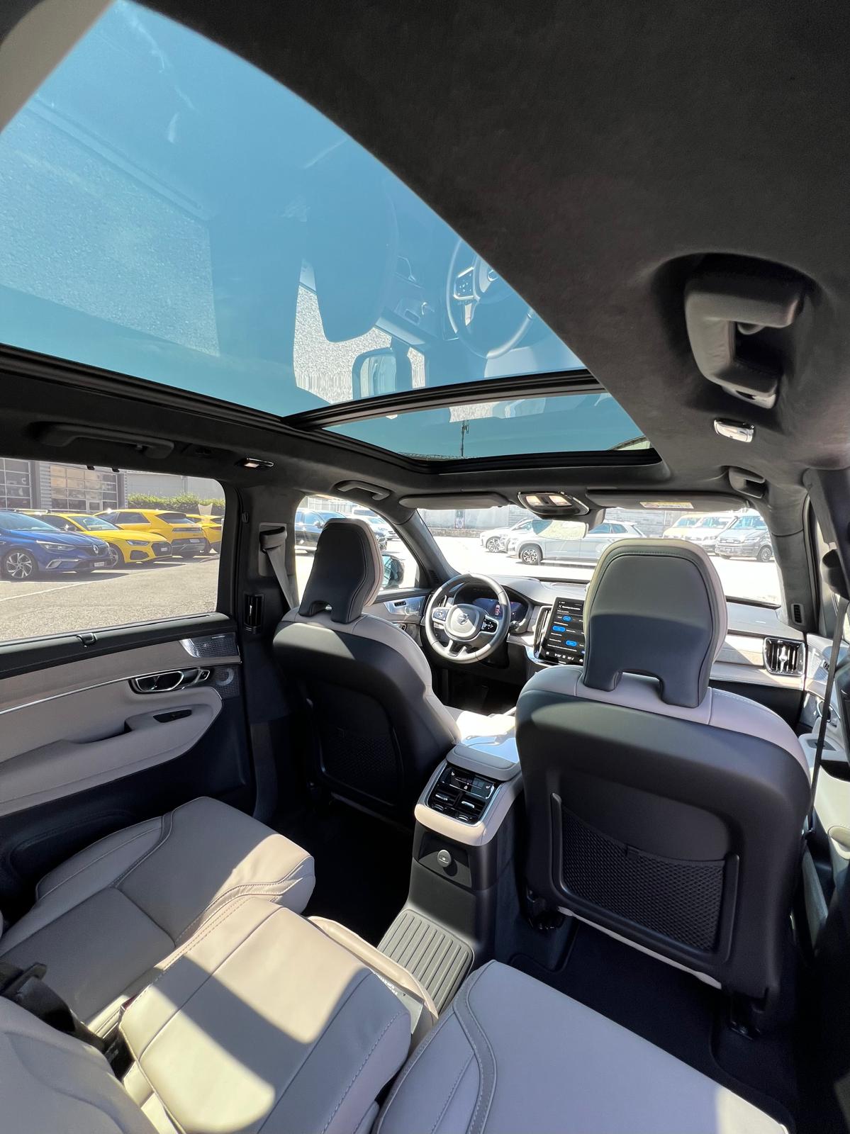 VOLVO XC90 2.0 T8 TE XCLUSIVE Edition Bright eAWD-image-18