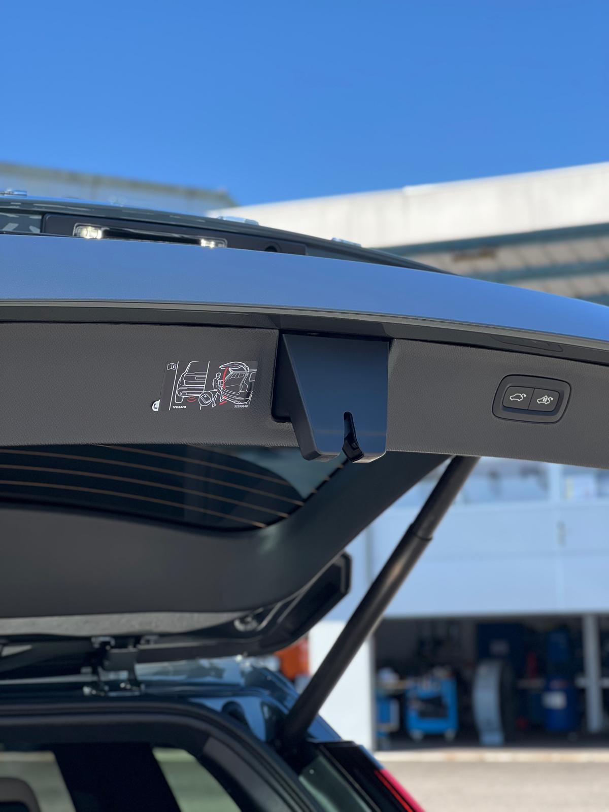 VOLVO XC90 2.0 T8 TE XCLUSIVE Edition Bright eAWD-image-23