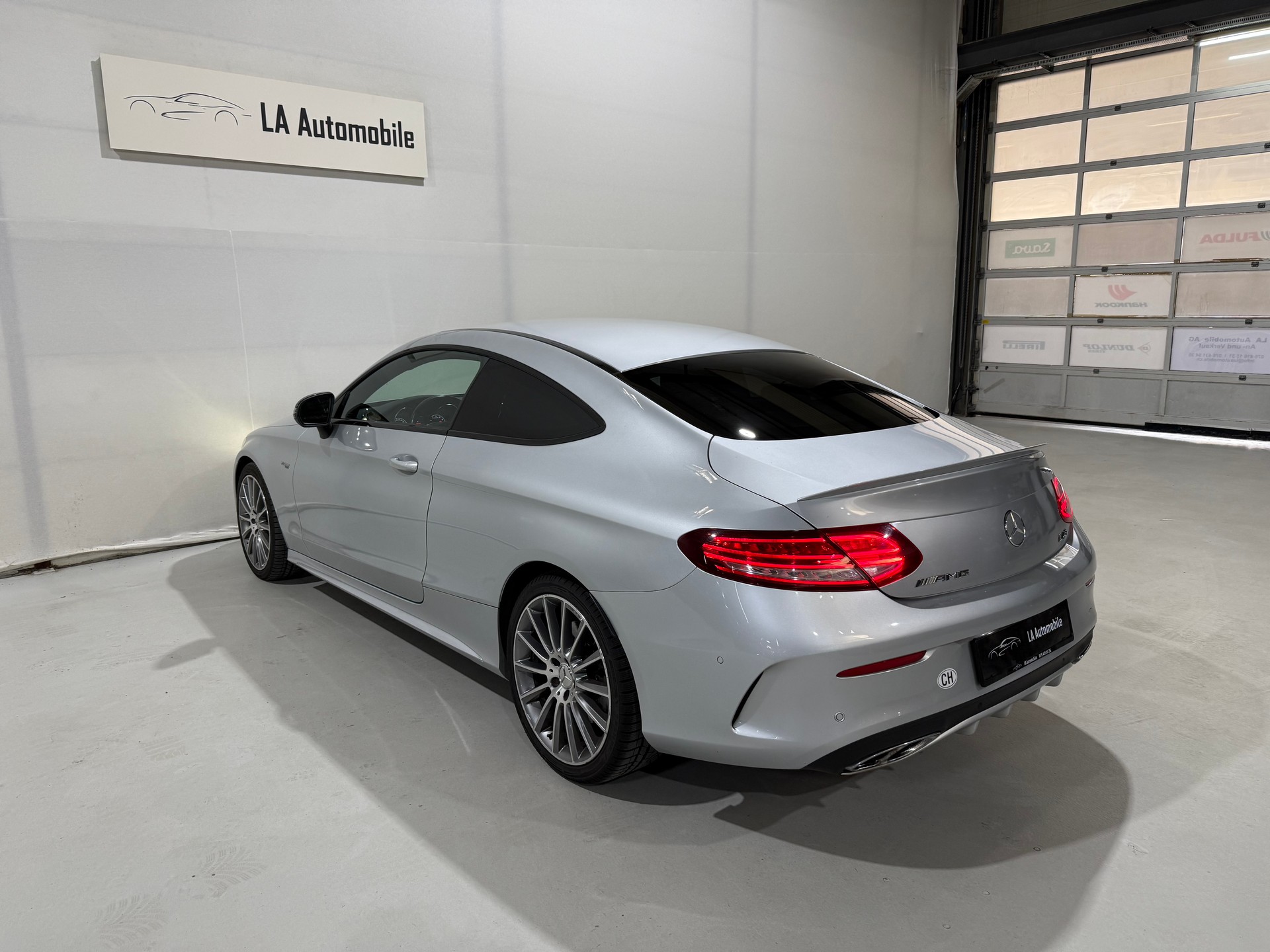 MERCEDES-BENZ C 43 AMG 4Matic 9G-tronic CH Fahrzeug-image-9