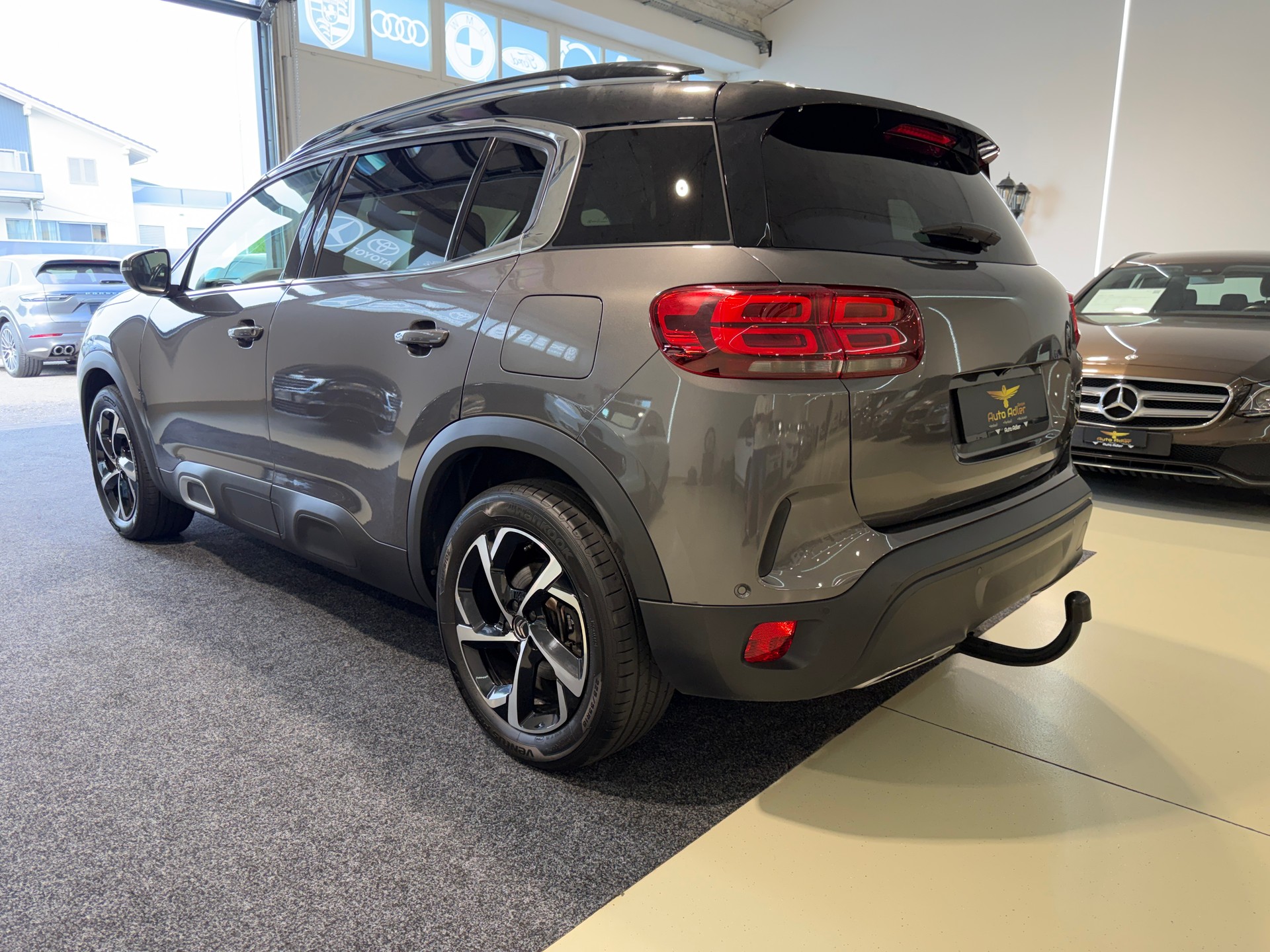 CITROEN C5 Aircross 1.6 PHEV Swiss Edition-image-3
