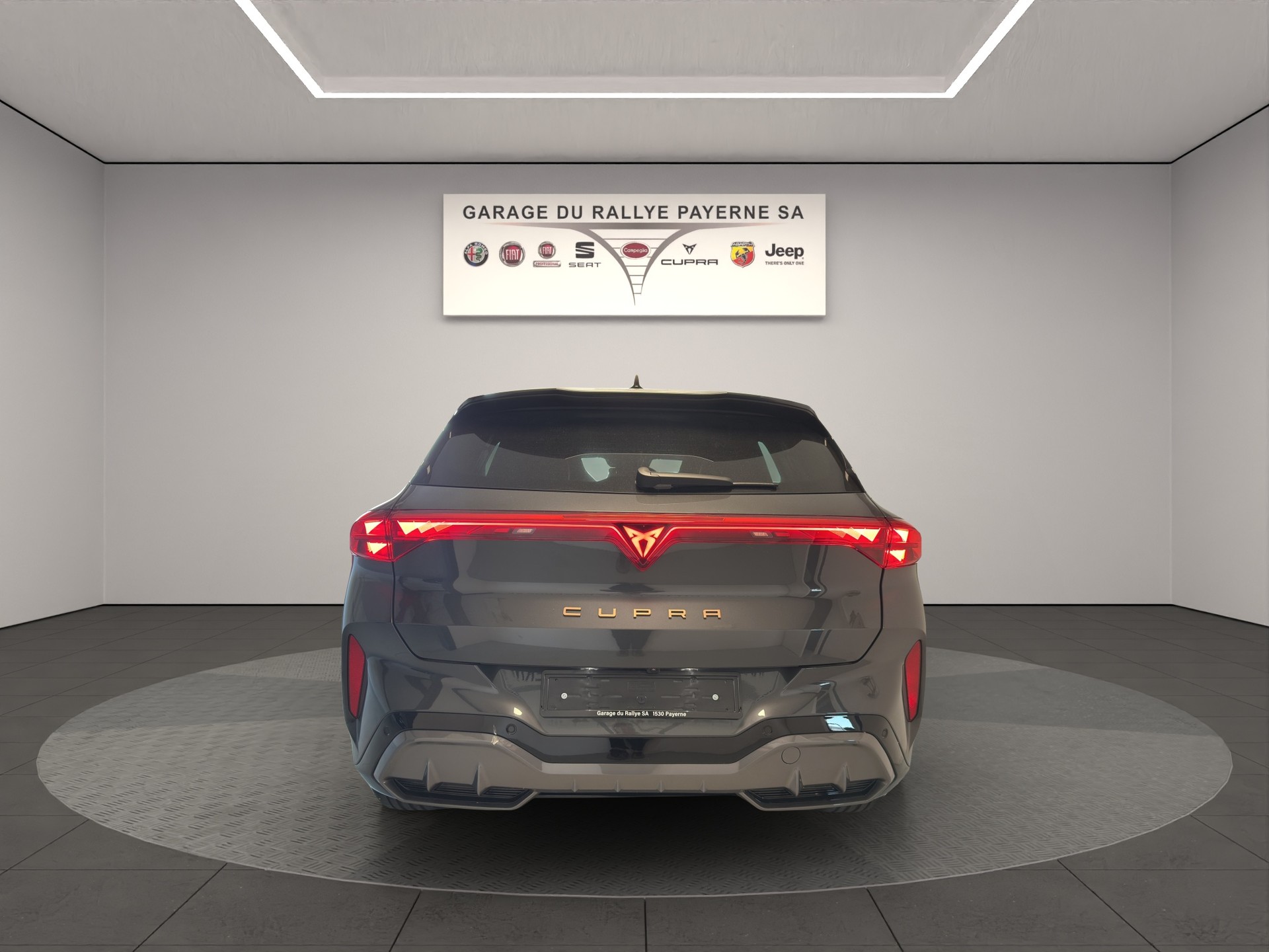 CUPRA Terramar 1.5 eTSI DSG-showroom-element-3