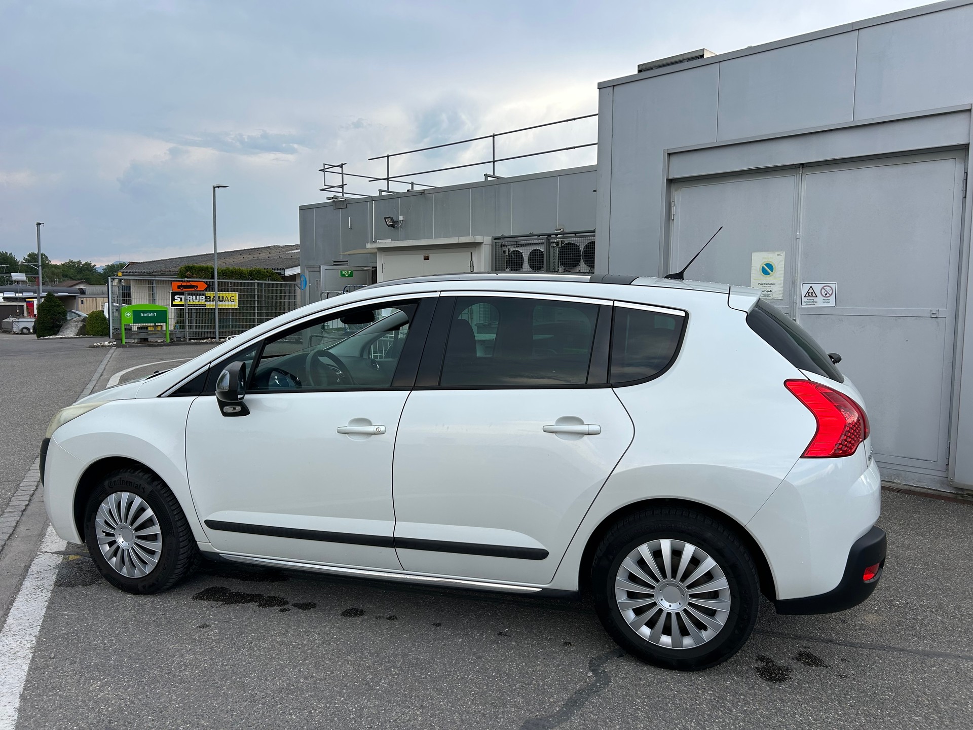 PEUGEOT 3008 1.6 16V T Active-image-7