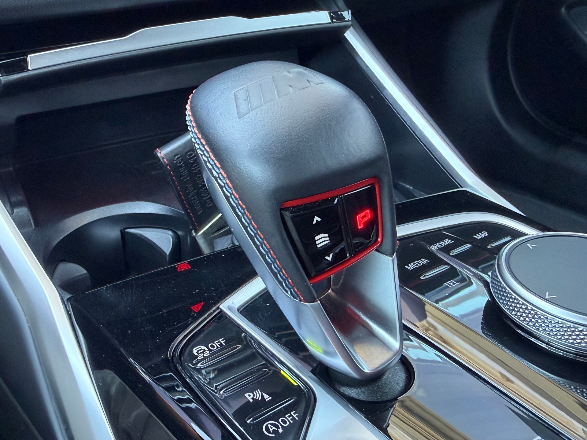 BMW M2 Steptronic *CH Fahrzeug & Gratis Service*-image-28