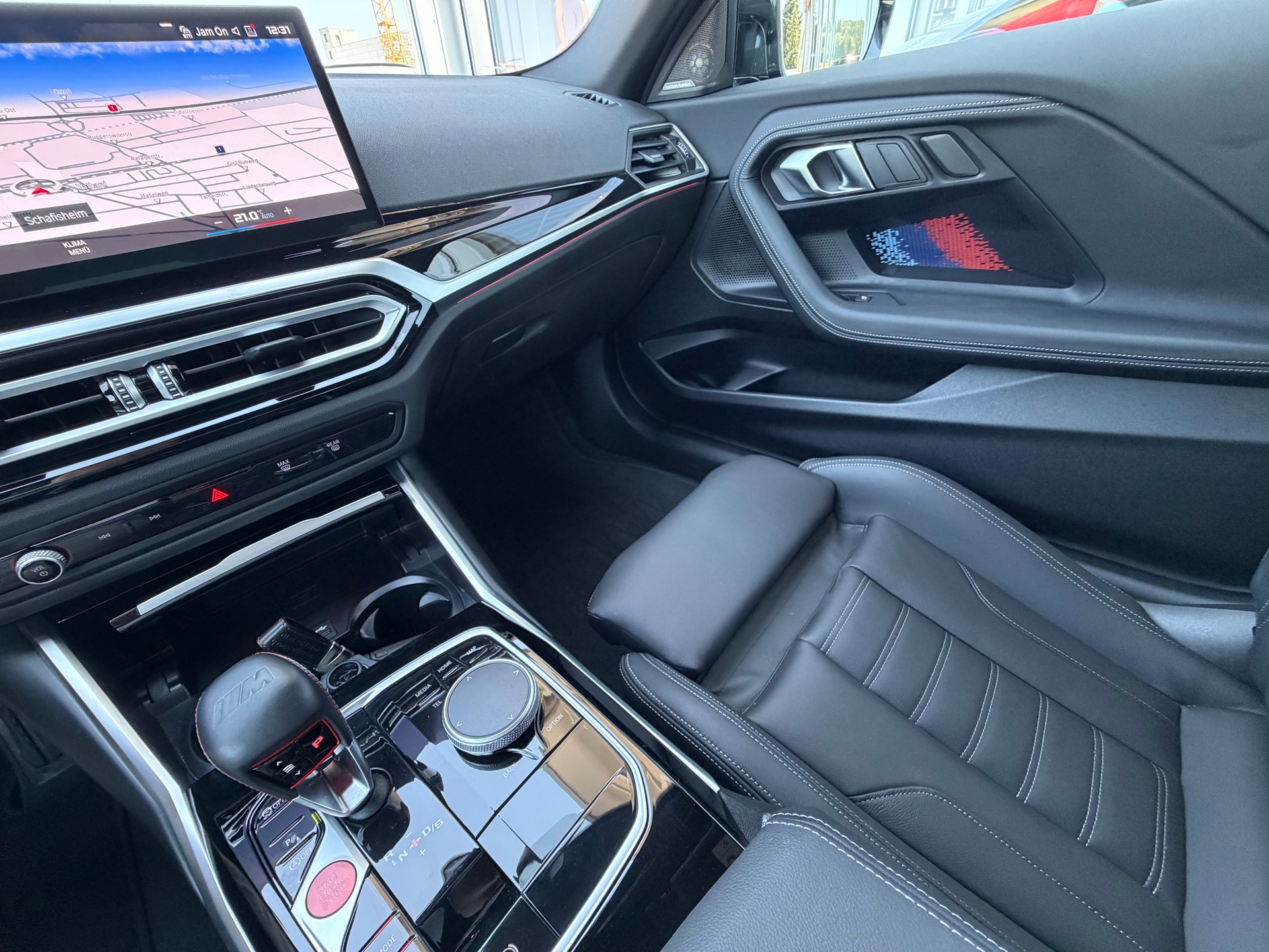 BMW M2 Steptronic *CH Fahrzeug & Gratis Service*-image-29