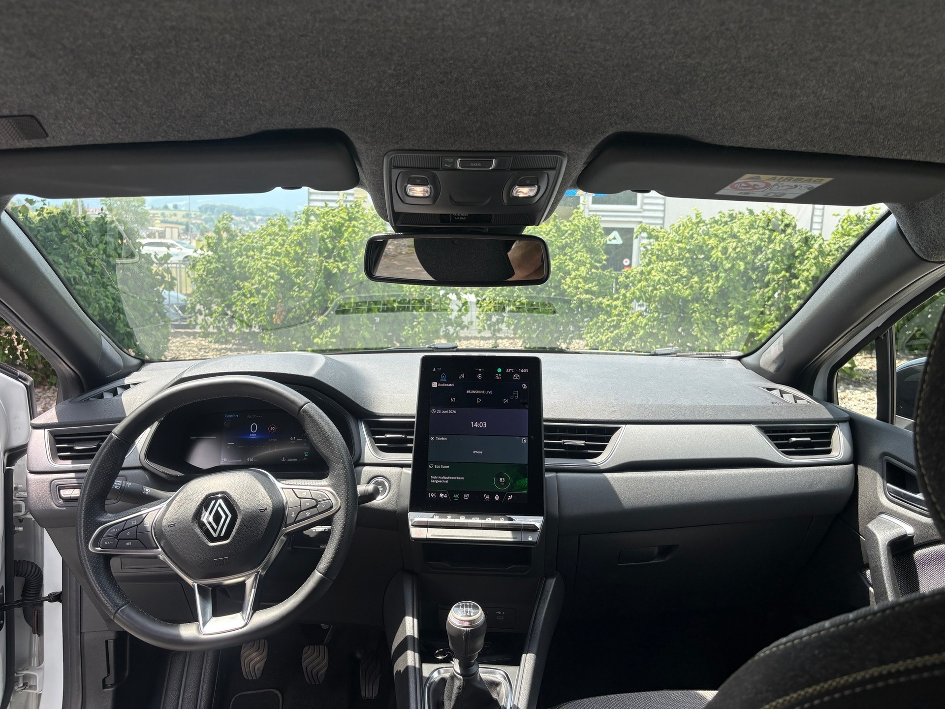 RENAULT Captur 1.3 TCe Techno-image-5