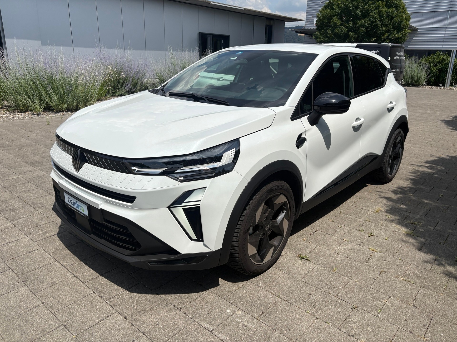 RENAULT Captur 1.3 TCe Techno-image-1