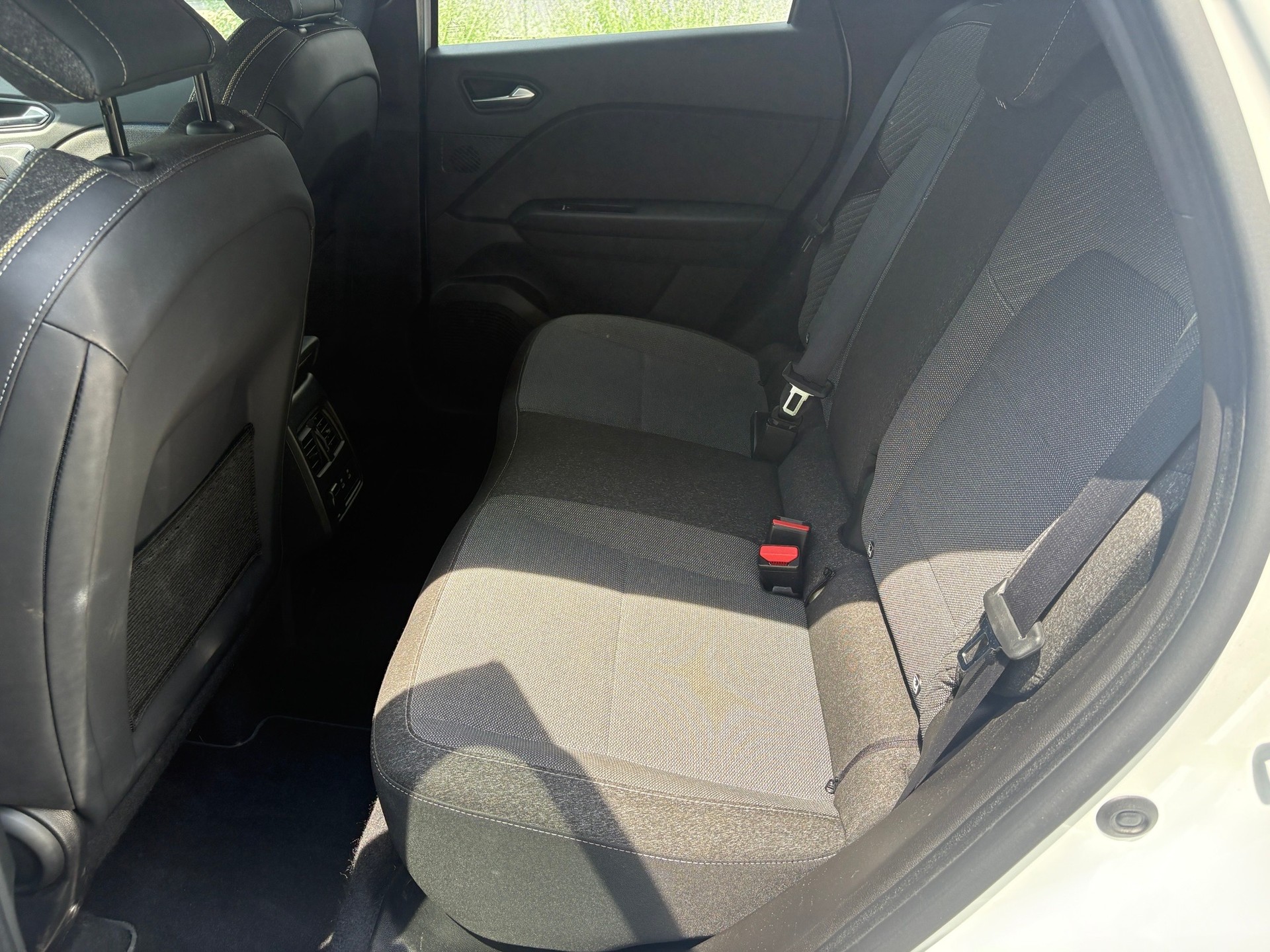 RENAULT Captur 1.3 TCe Techno-image-7