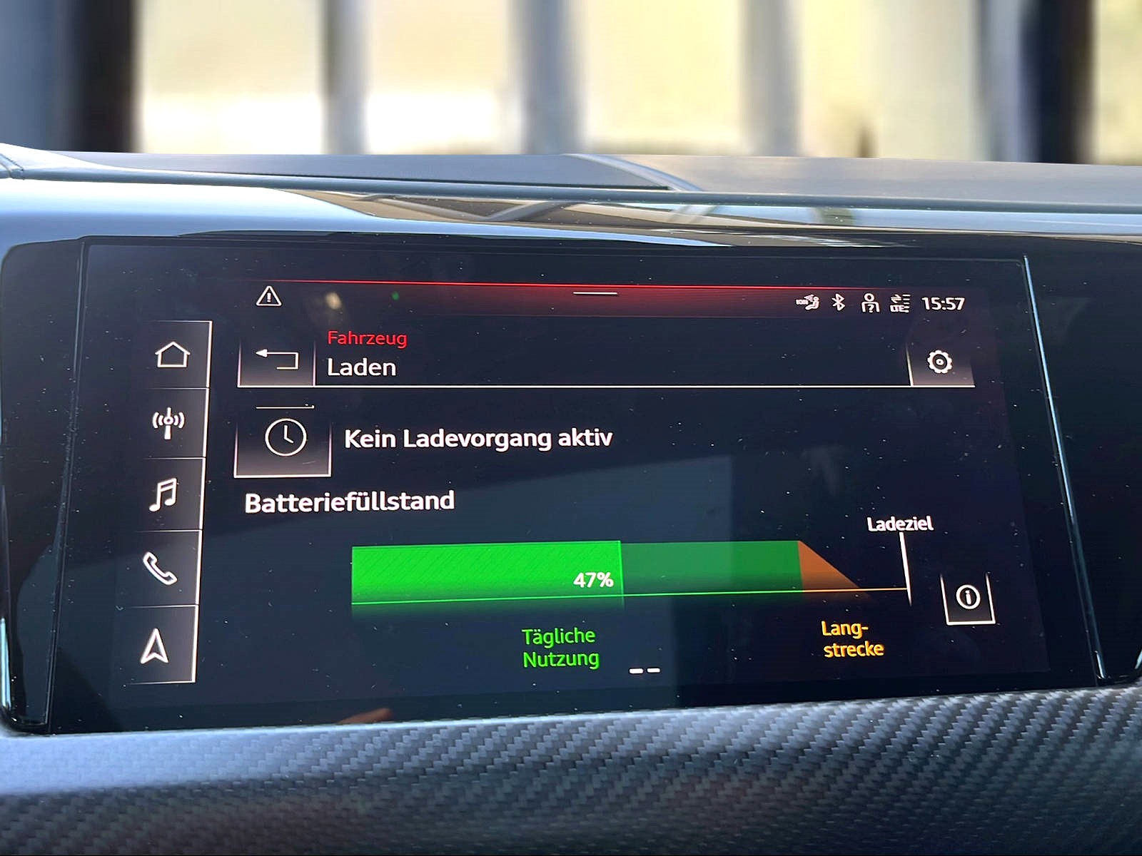 AUDI e-tron GT quattro Mythosschwarz Metallic-image-14