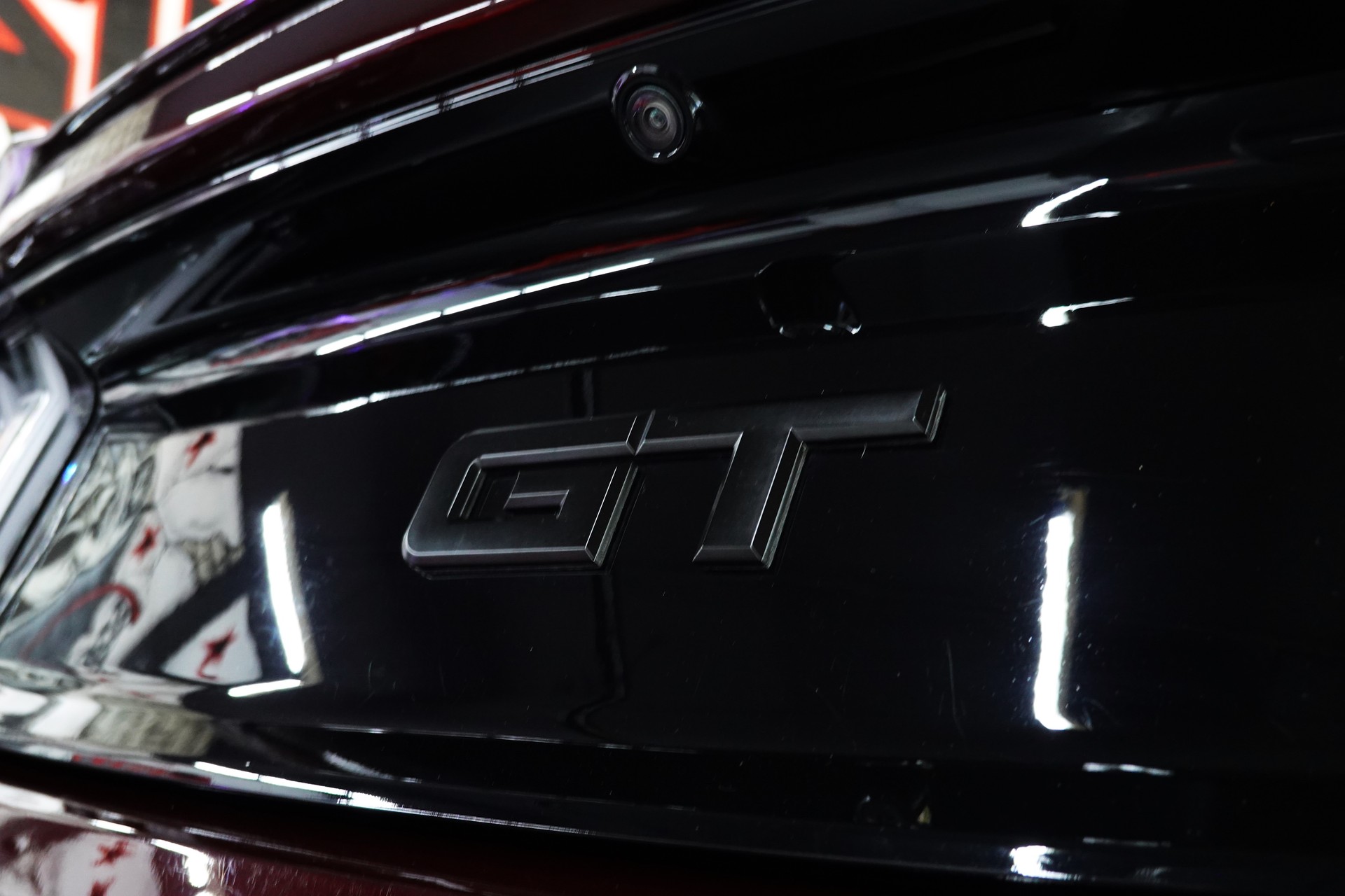 FORD MUSTANG FASTBACK 5.0 V8 GT AUTOMAT UNIKAT CHERRY-image-23