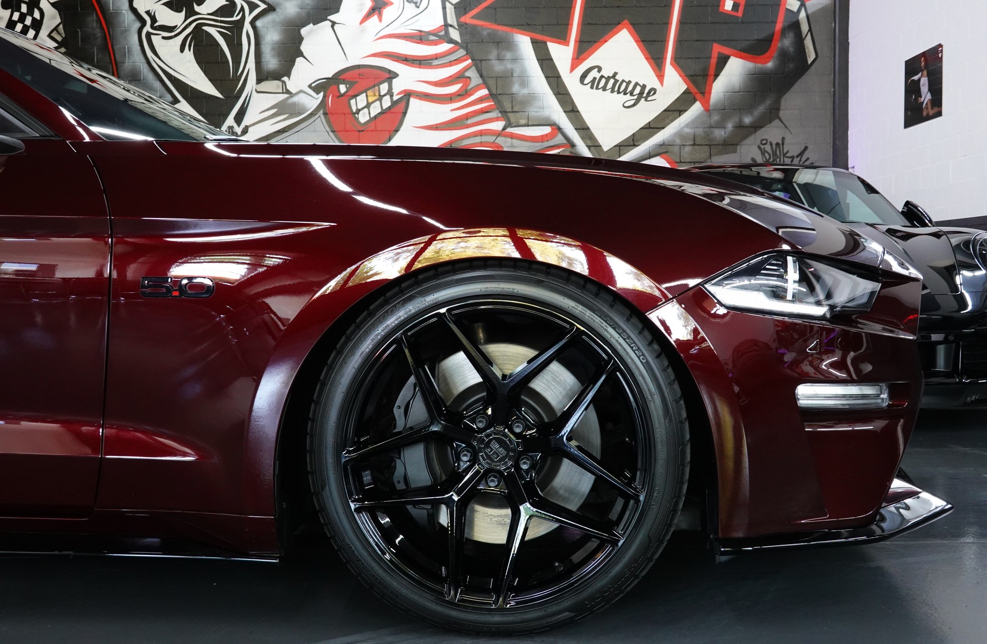 FORD MUSTANG FASTBACK 5.0 V8 GT AUTOMAT UNIKAT CHERRY-image-17