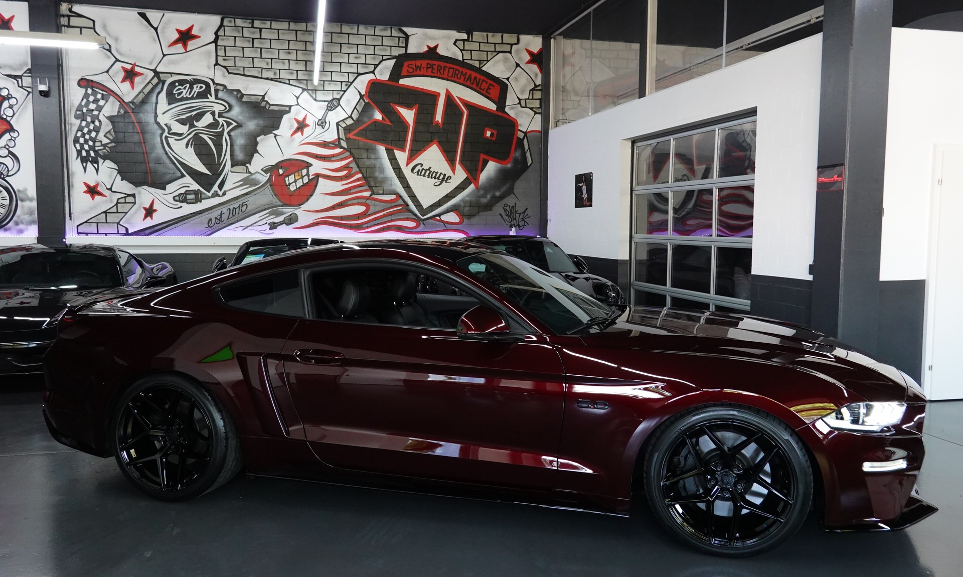 FORD MUSTANG FASTBACK 5.0 V8 GT AUTOMAT UNIKAT CHERRY-image-42